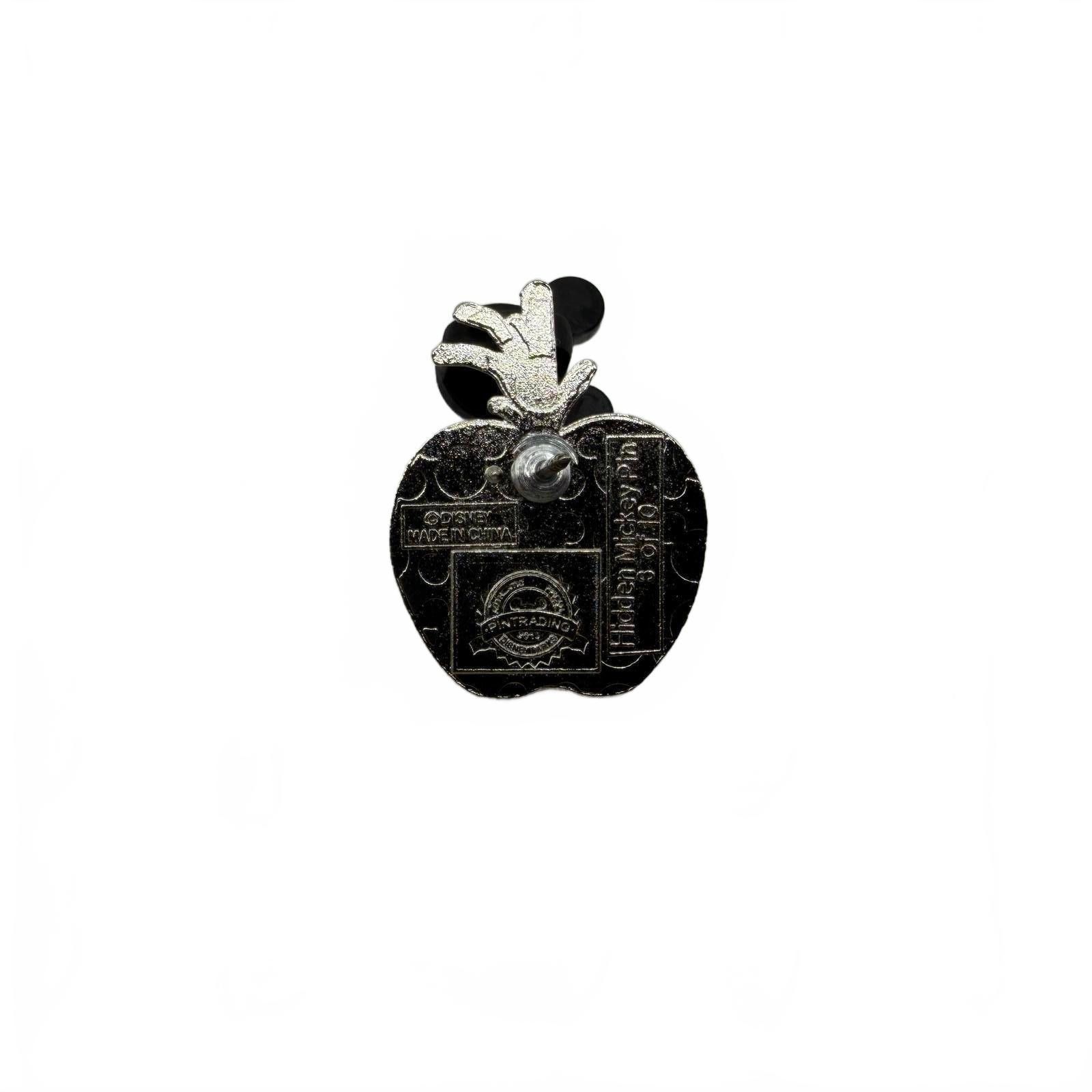 Other Disney Pin - Olaf from Frozen Chaser - Character Apples Size ONE SIZE - 2 Thumbnail