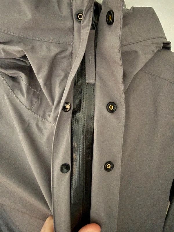 Stone Island Stone island gore-tex shell jacket Size US L / EU 52-54 / 3 - 4 Thumbnail