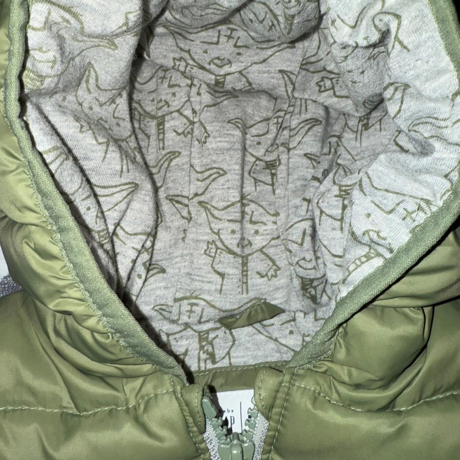 Other Baby Gap Star Wars Yoda Puffer Jacket Olive Green 18-24 M Size US XXS / EU 40 - 6 Thumbnail