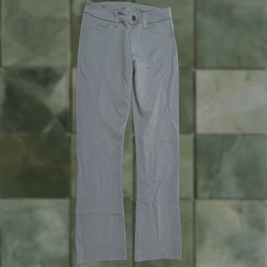 Vintage American Giant Pants Gray Pull-On Stretch Flare-Leg Mid-Rise Slim Women's 8 Casual Dress Pants Size 30" / US 8 / IT 44 - 1 Thumbnail