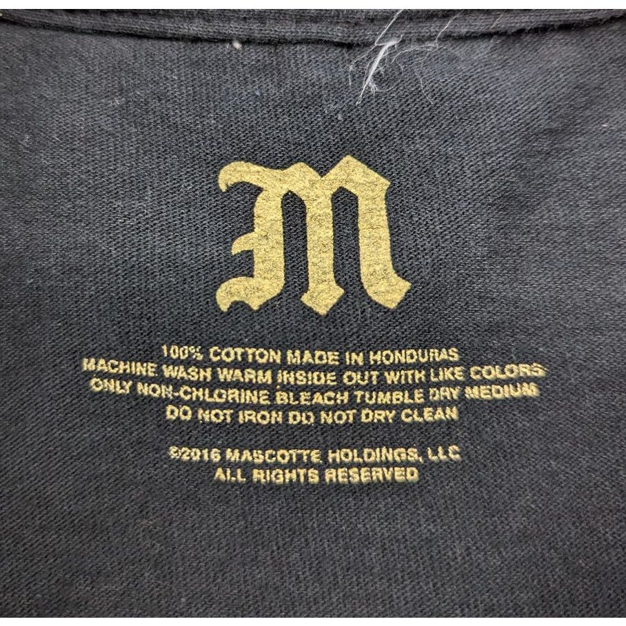 Band Tees × Kanye West × Yeezy Kanye West Life of Pablo tour Paris long sleeve Size US M / EU 48-50 / 2 - 3 Thumbnail