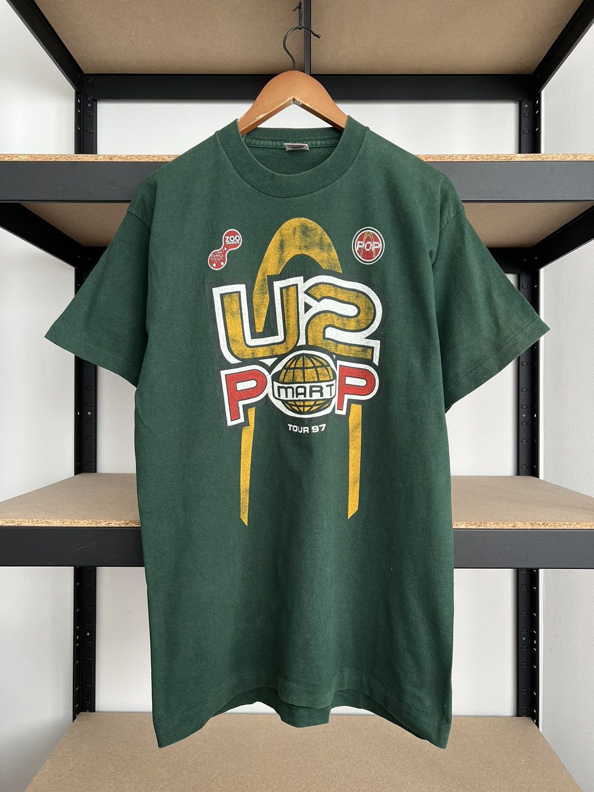 Band Tees Vintage 1997 U2 Popmart Tour Rock Band Green T-shirt Size US L / EU 52-54 / 3 - 1 Thumbnail