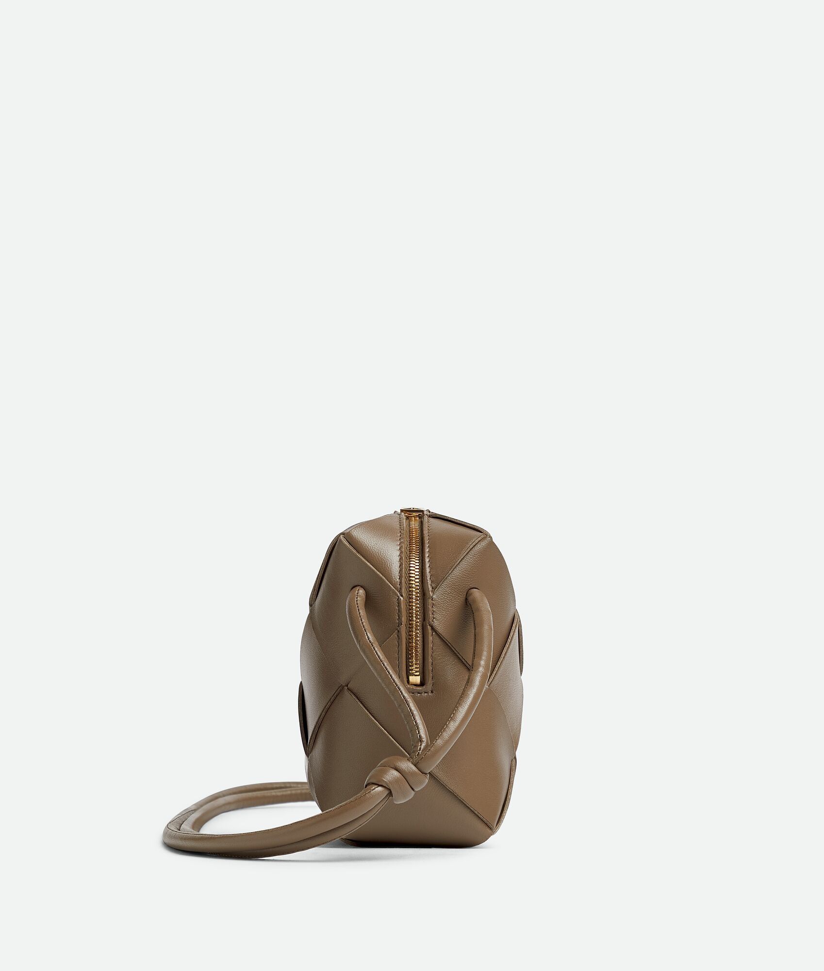 Bottega Veneta o1n1vont0325 Size: OS / Mini Cassette Camera Bag in Brown Size ONE SIZE - 2 Thumbnail
