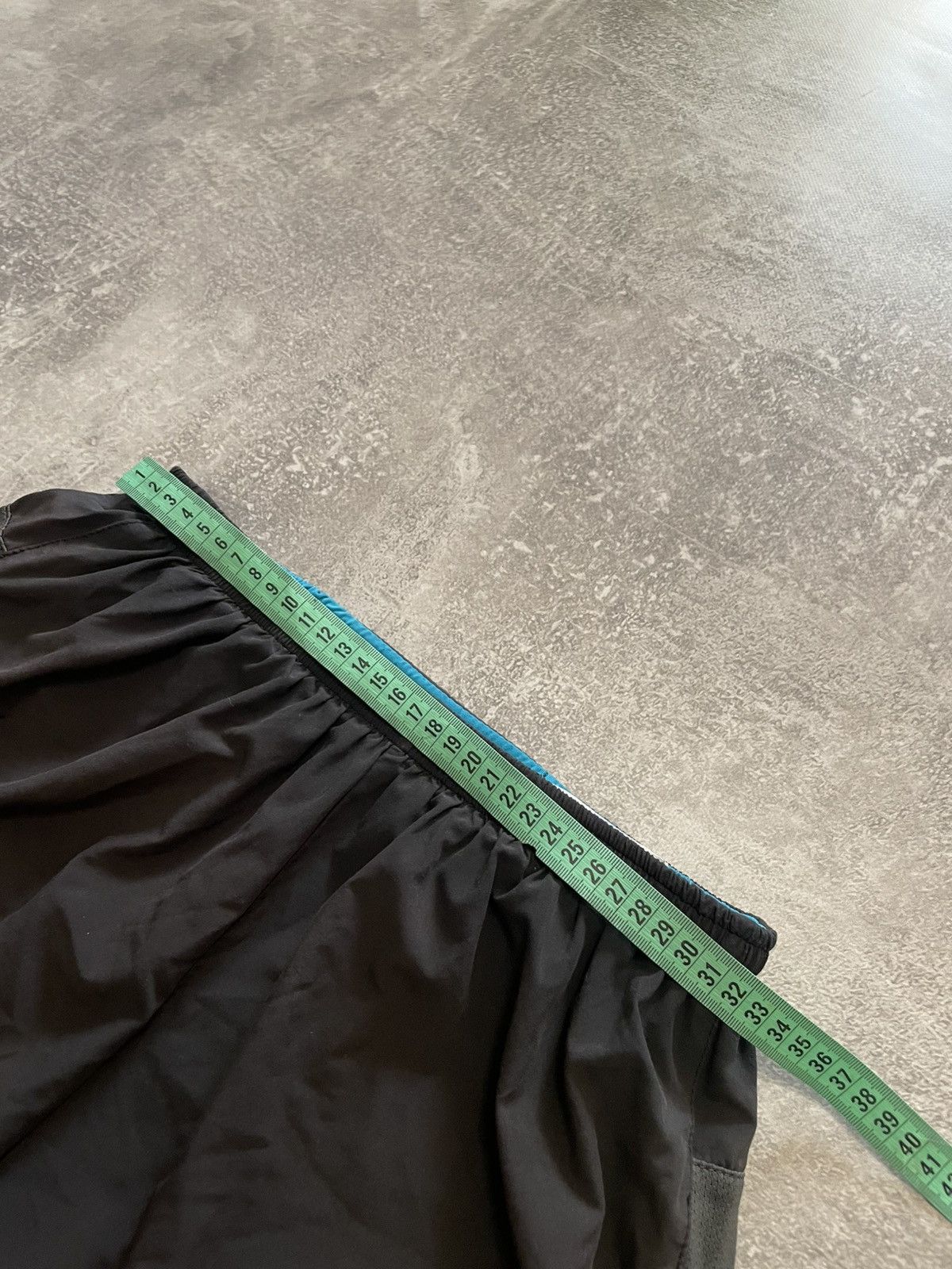 Nike Nike Dri-Fit Running Shorts Size S Size US 30 / EU 46 - 18 Thumbnail