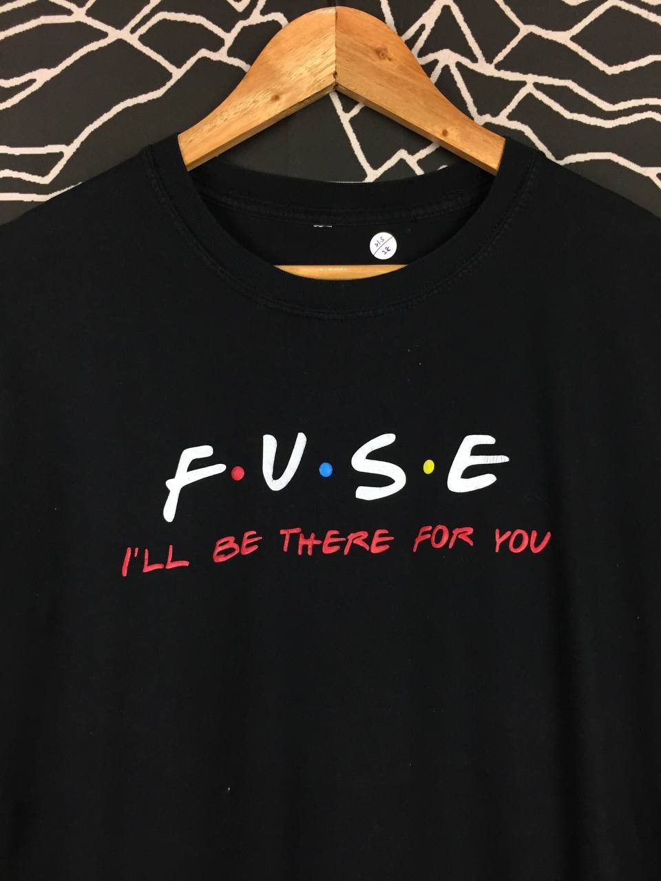 Vintage F.U.S.E I'll Be There For You FRIENDS Wording Style Tee Size US L / EU 52-54 / 3 - 3 Thumbnail