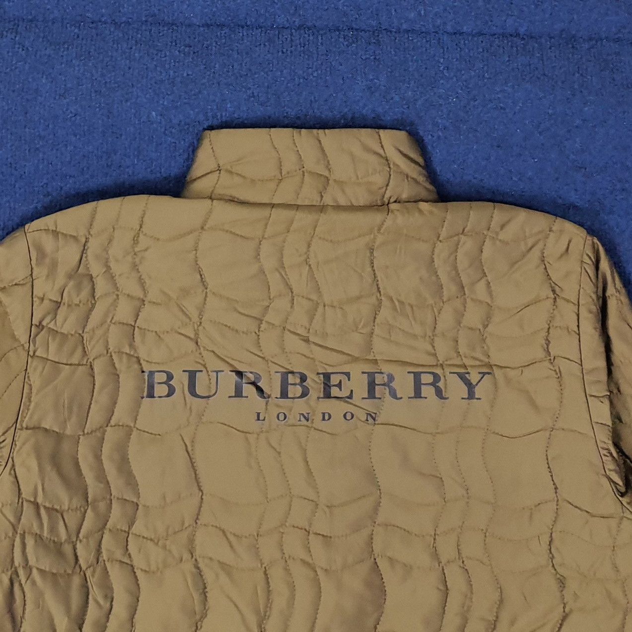 Burberry Vintage Burberry London Custom Logo Jacket C260N6 Size US S / EU 44-46 / 1 - 2 Thumbnail