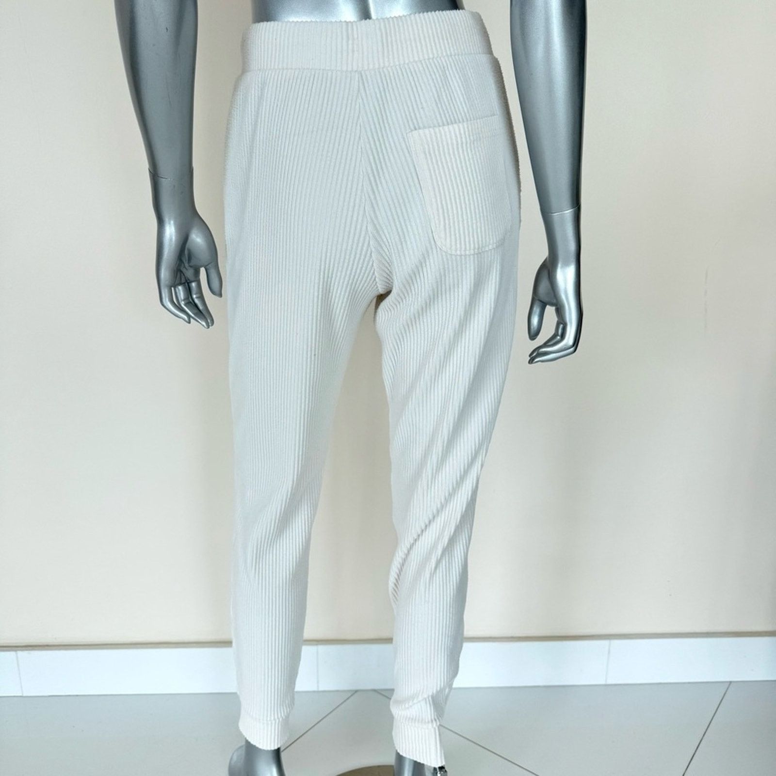 Alo Yoga ALO Yoga women ivory sweatpants size S Size 28" / US 6 / IT 42 - 4 Thumbnail