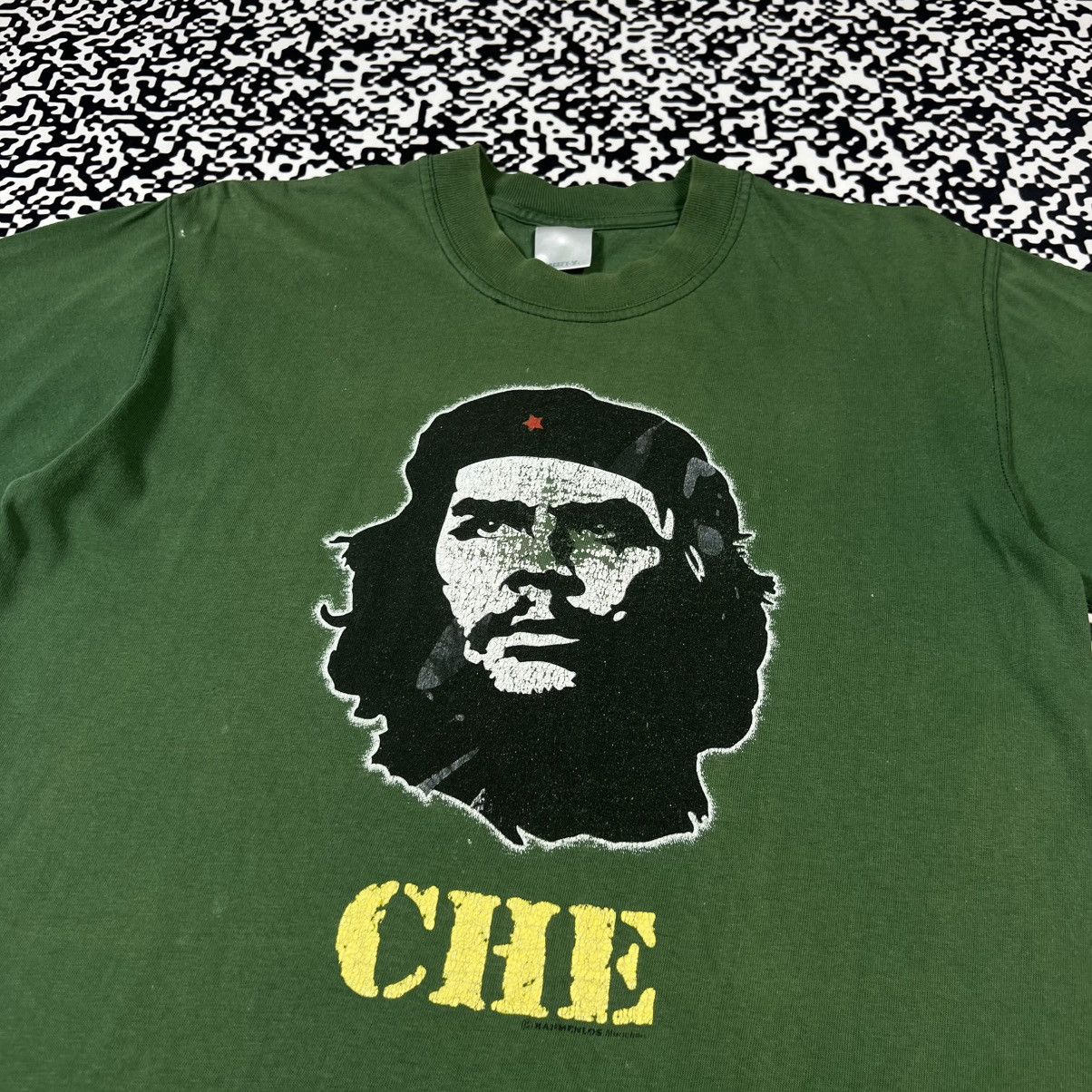 Hanes Vintage Y2K Che Guevara Band Revolution Rage Style T-shirt Size US L / EU 52-54 / 3 - 9 Thumbnail