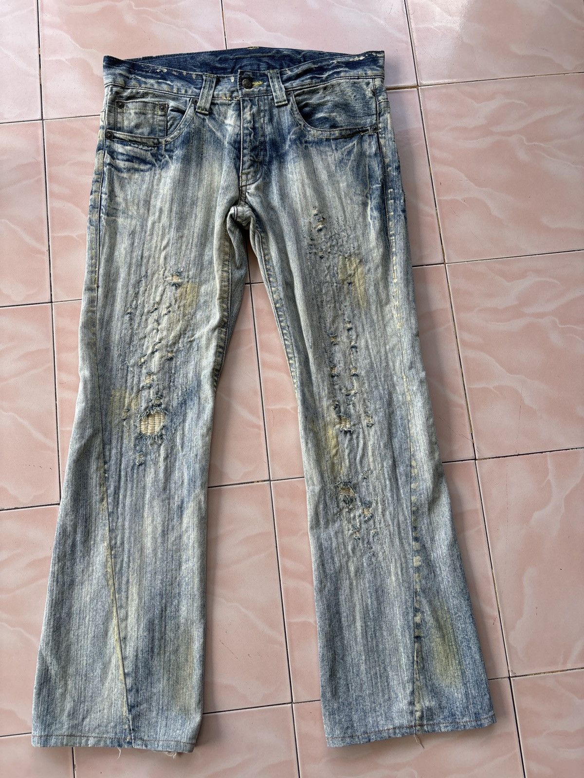 Japanese Brand Mud Wash Ripped Trashed Semi Bootcut Jean Size US 35 - 3 Thumbnail