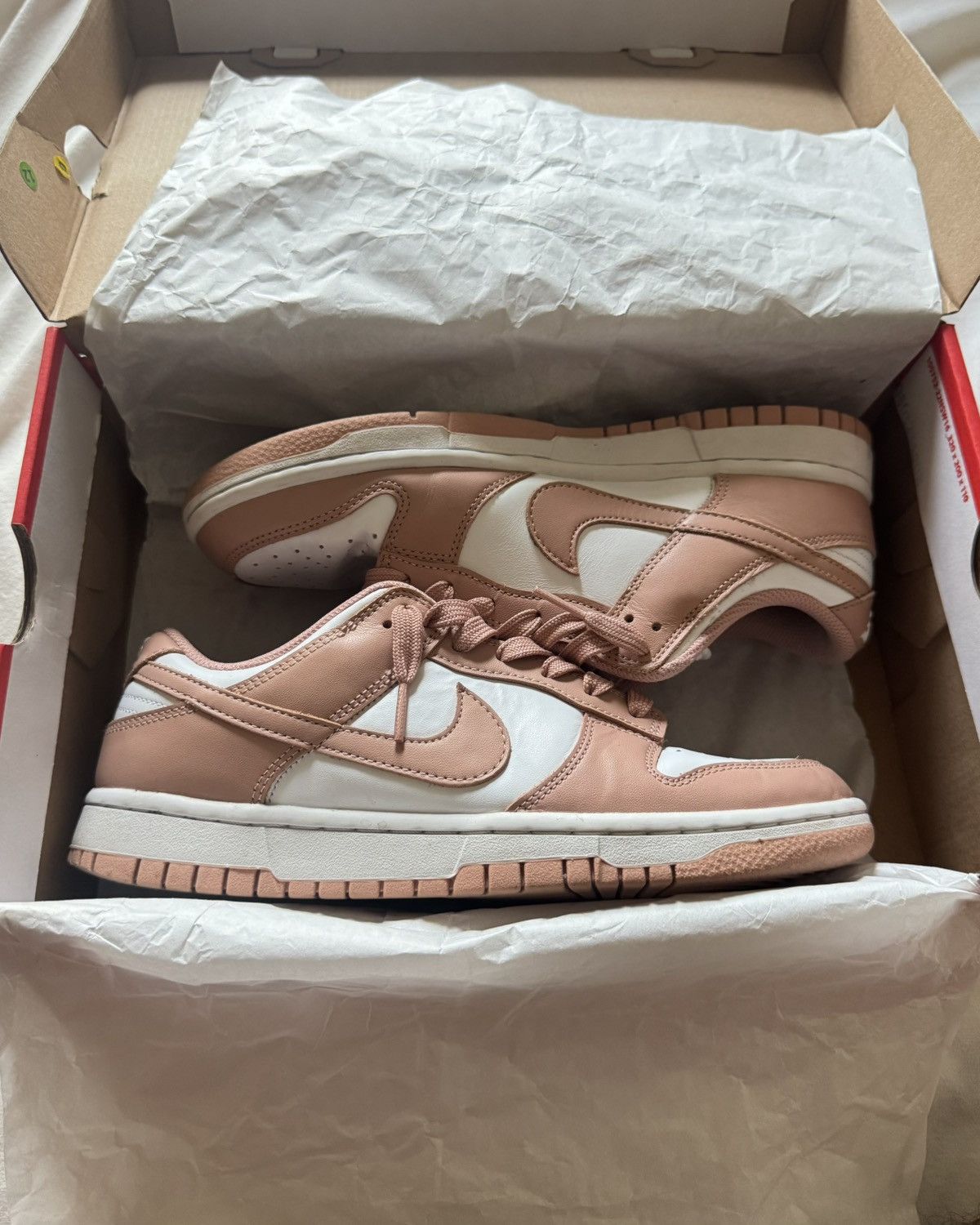 Nike Nike Dunk Low Rose Whisper Size US 7 / EU 40 - 1 Thumbnail