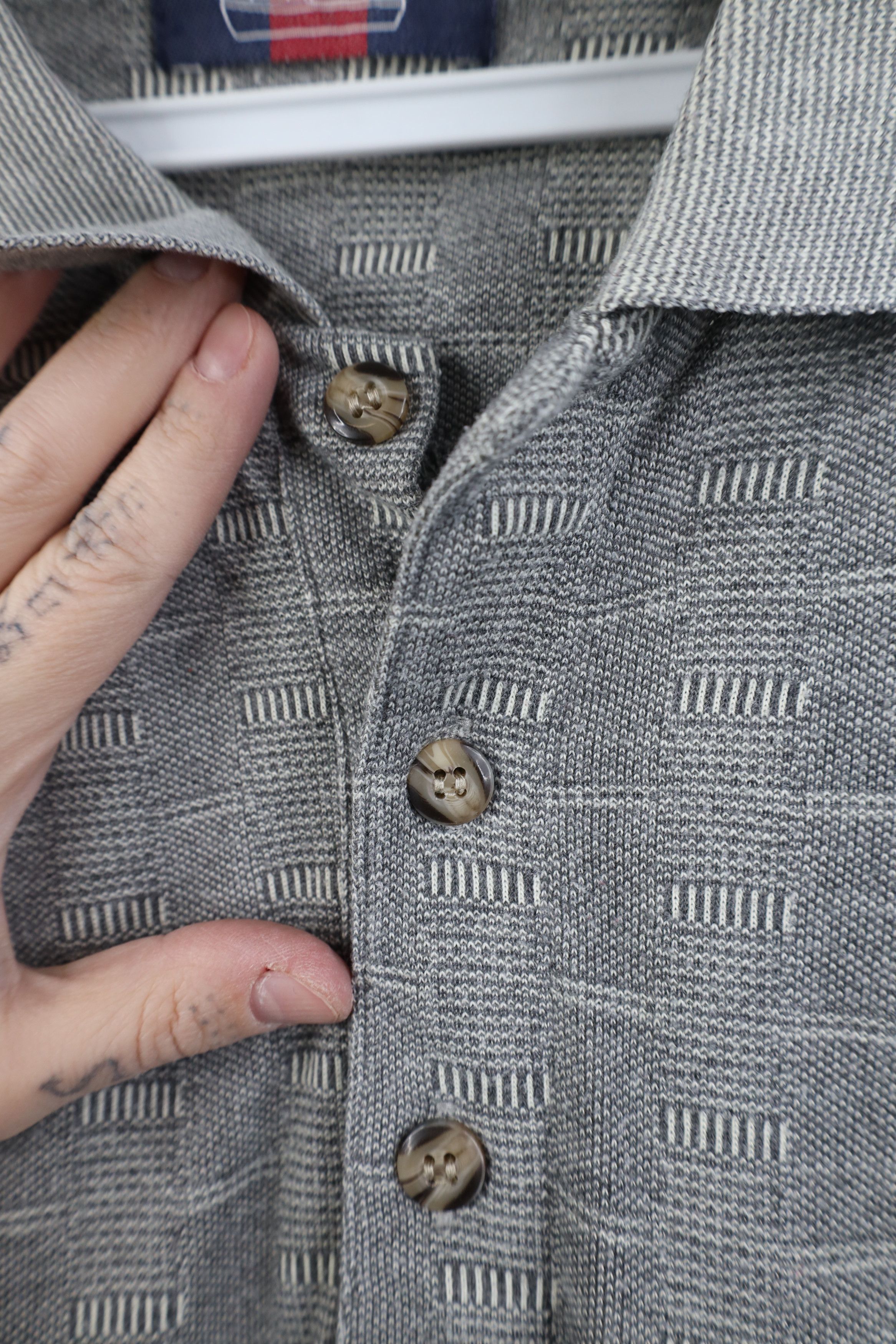 Vintage Vintage 90s Streetwear Checkered Pullover Polo Shirt Gray Size US L / EU 52-54 / 3 - 5 Thumbnail