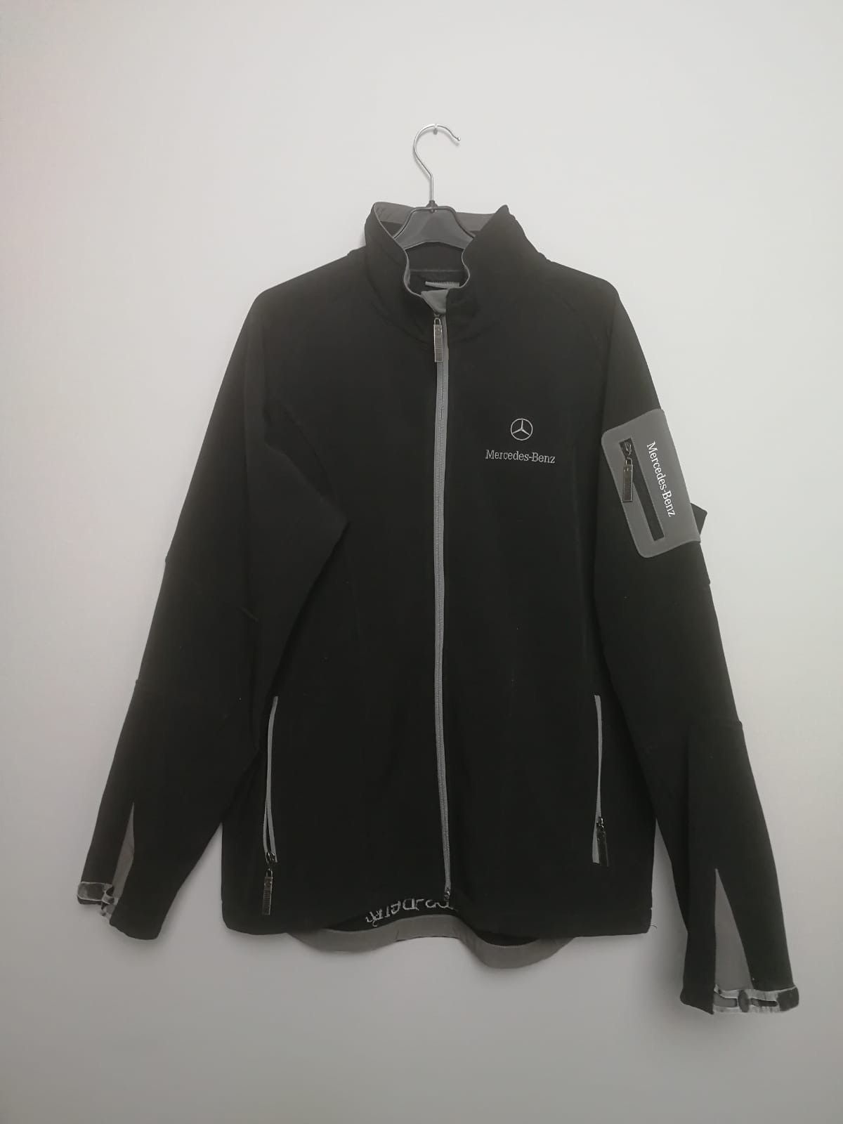 image of Mercedes Benz Softshell Jacket Black Racing Y2K Vintage, Men's (Size XL)