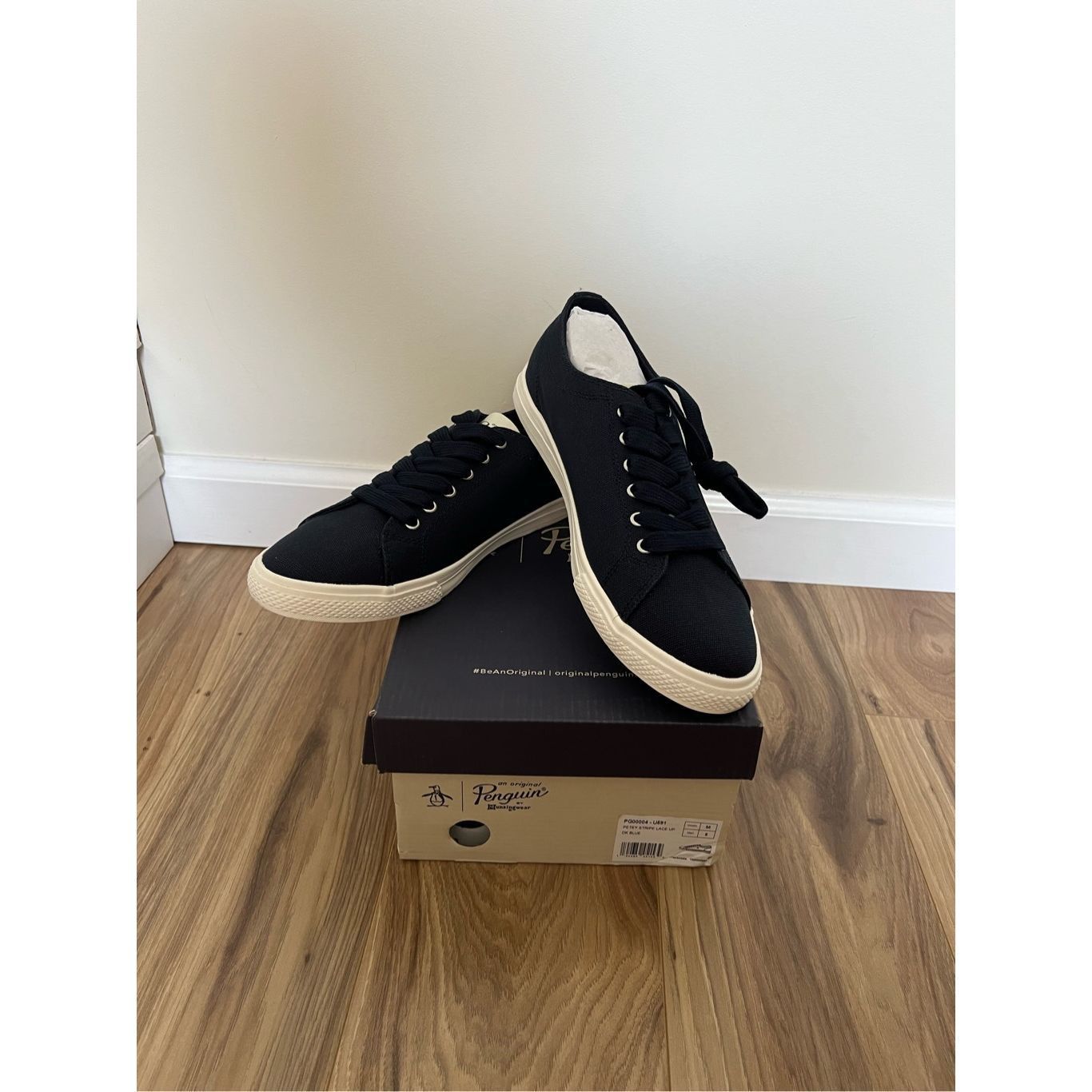 Original Penguin Original Penguin NWT Men's Petey Stripe Lace Up Sneaker Navy Size US 8 / EU 41 - 1 Thumbnail