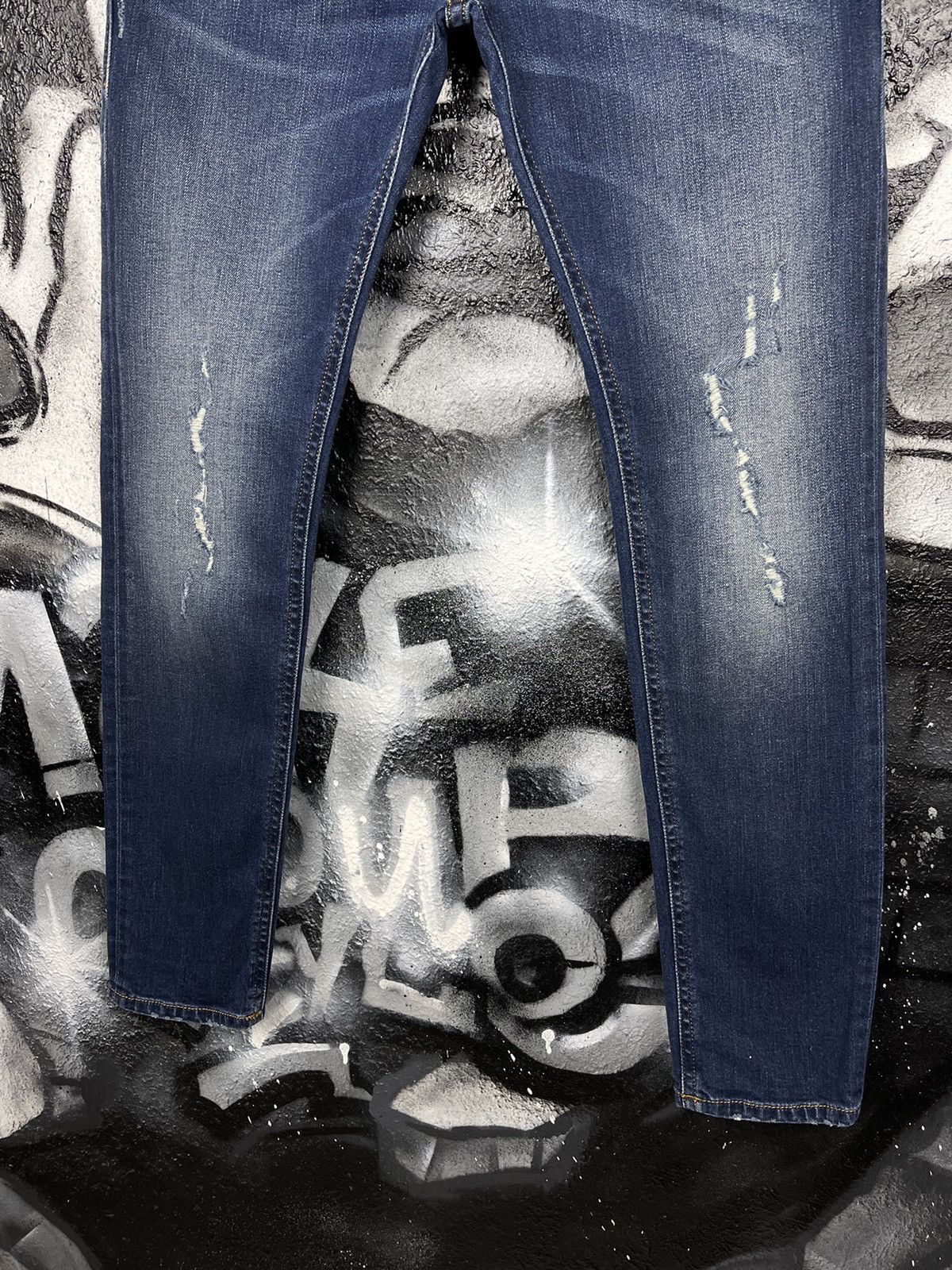 Diesel Diesel Thommer Distressed Slim Jeans Men’s Size W28 L30 Size US 28 / EU 44 - 9 Thumbnail