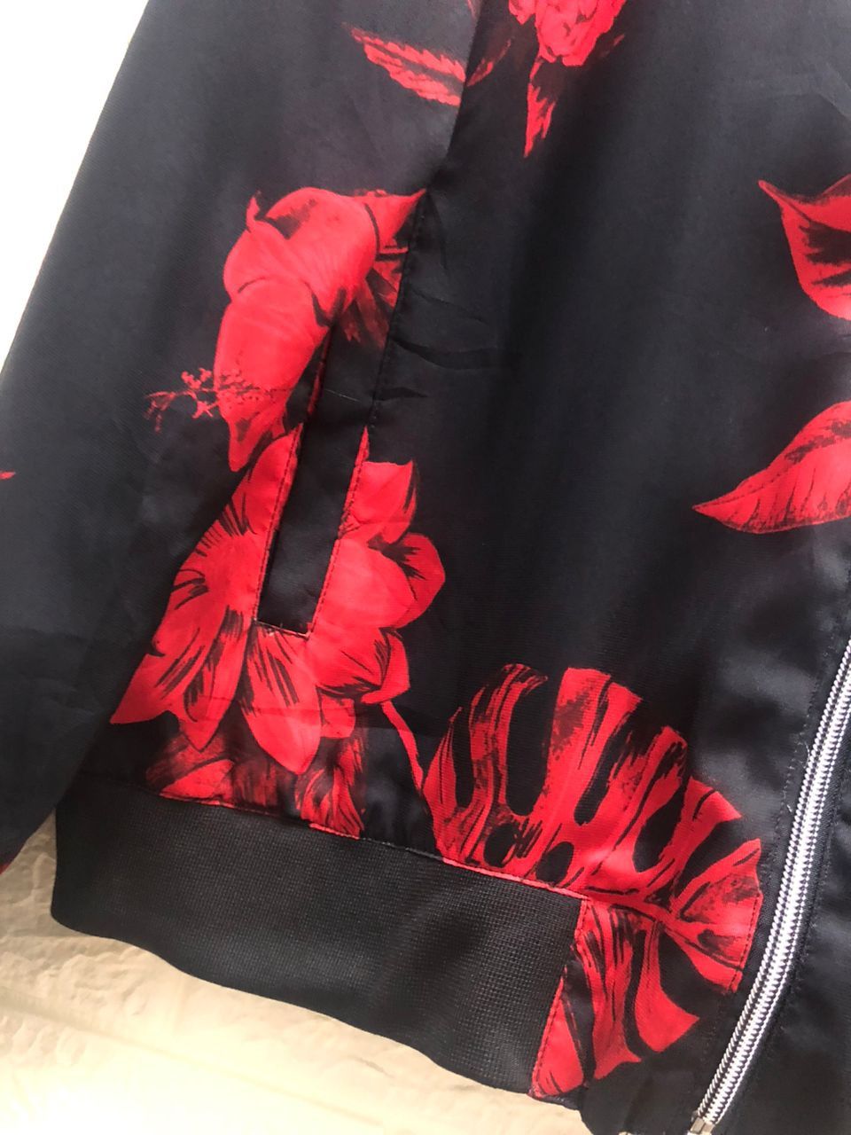 Vintage Zara Jacquard Jacket Bomber Varsity black red flora Size US XL / EU 56 / 4 - 11 Thumbnail