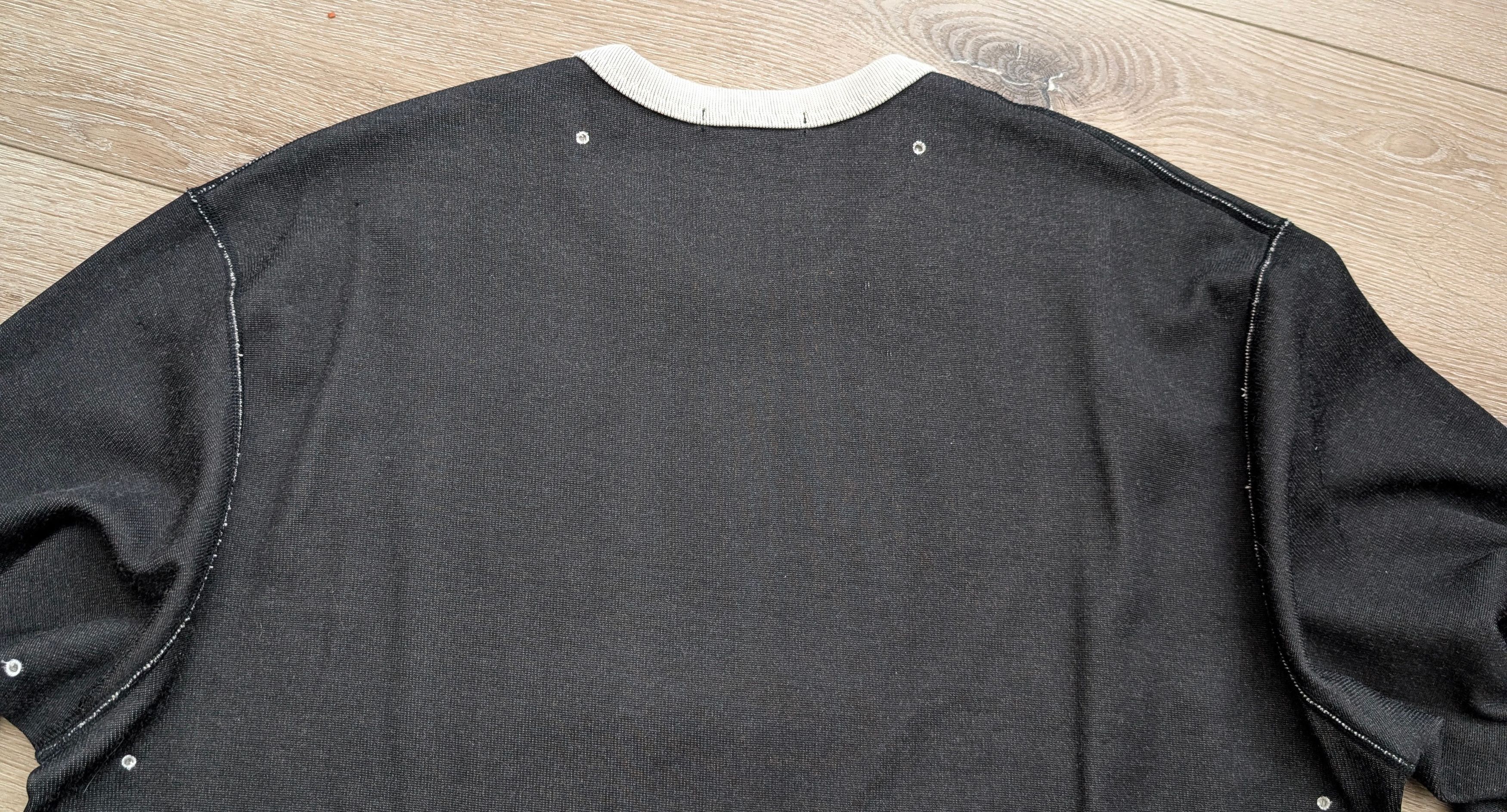 Issey Miyake Issey Miyake Men Gray/Wht Raw Edge Detail L/S T-Sirt Size 4 Size US L / EU 52-54 / 3 - 7 Thumbnail