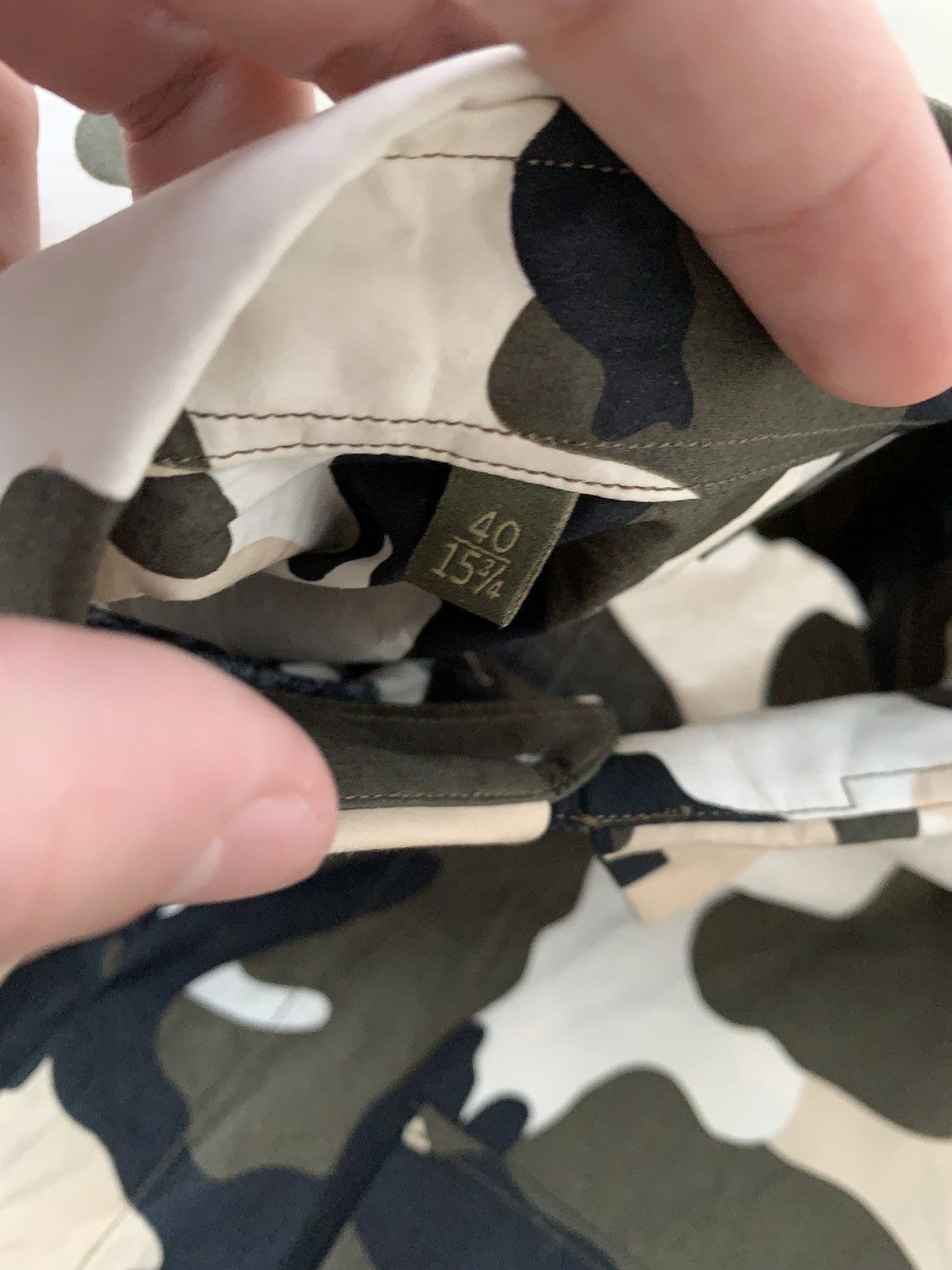 Valentino 🔥CRAZY VALENTINO CAMO SHIRT BUTTON UP Size US S / EU 44-46 / 1 - 6 Thumbnail