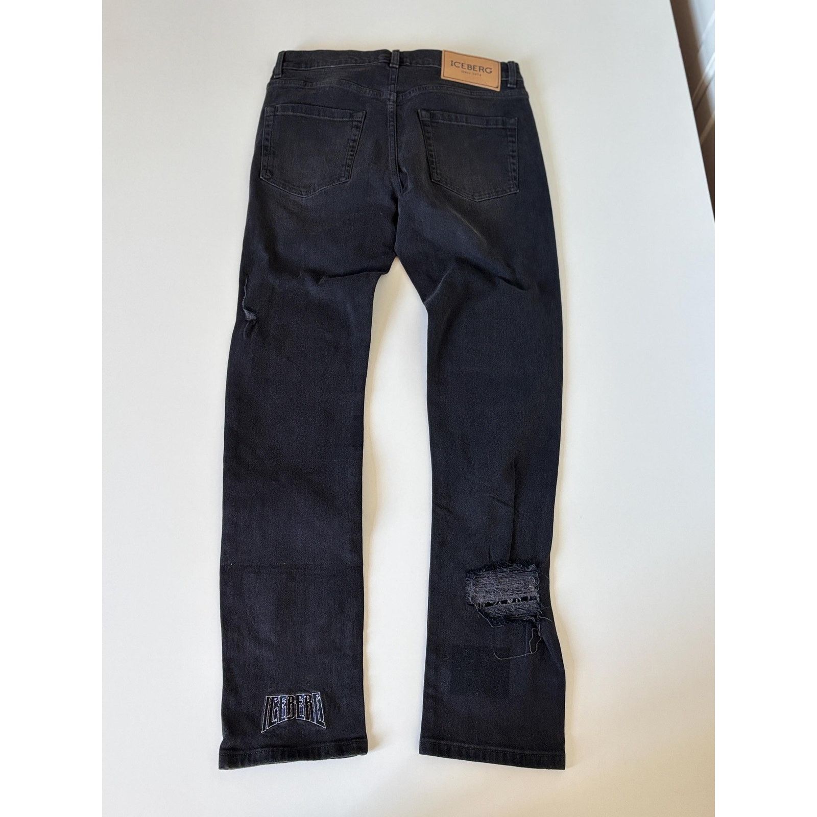 Iceberg Vintage Iceberg Snoopy Jeans W30 Black Denim Italian Designe Size US 30 / EU 46 - 6 Thumbnail