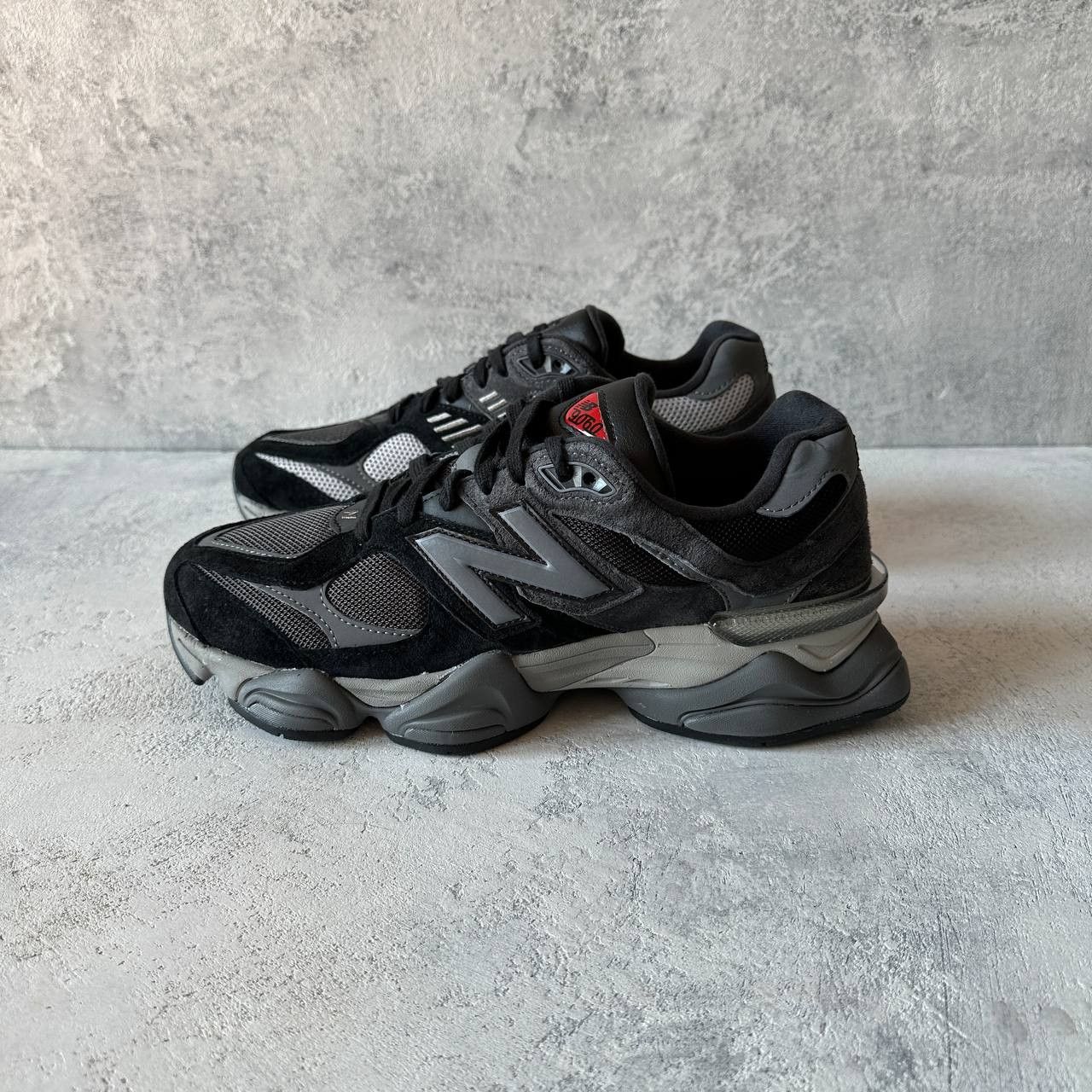 New Balance New Balance 9060 'Black' Size 42.5 U9060BLK Size US 9 / EU 42 - 4 Thumbnail