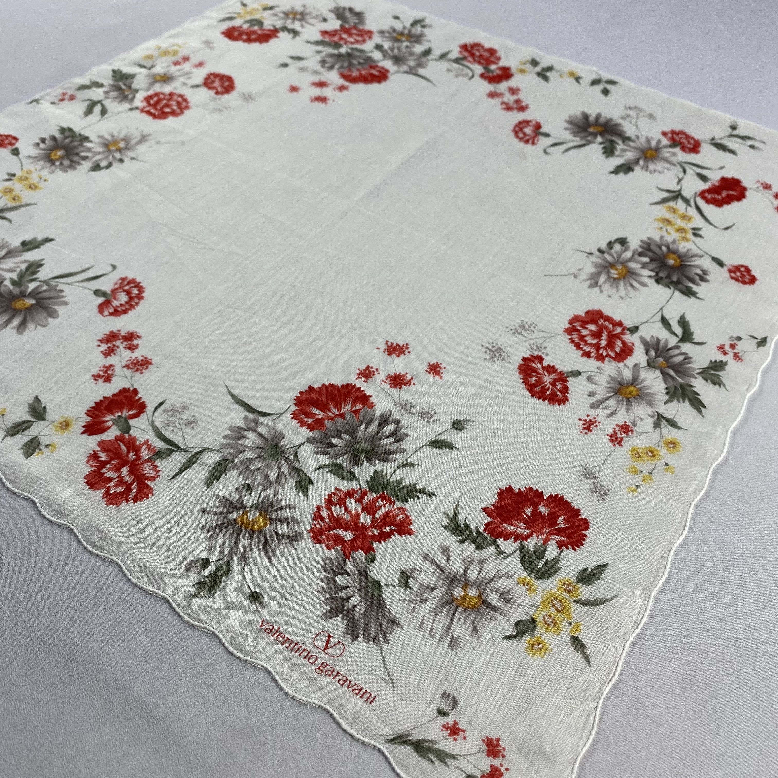 Valentino × Vintage Valentino Garavani Bandana/ Handkerchief / Neckerchief-P1687 Size ONE SIZE - 2 Thumbnail