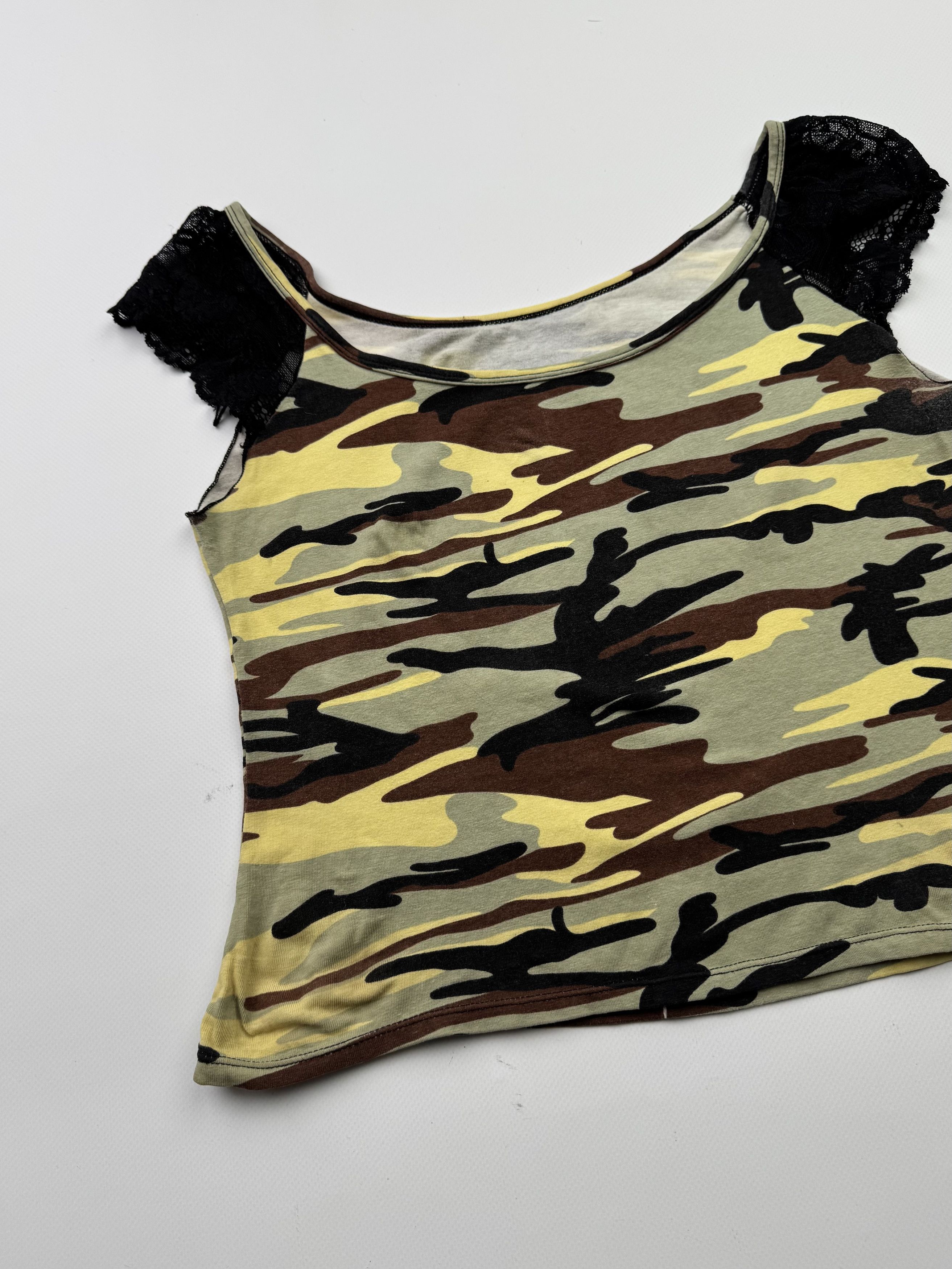 Japanese Brand Vintage Tank Top B550(V191)E2 Size S / US 4 / IT 40 - 2 Thumbnail
