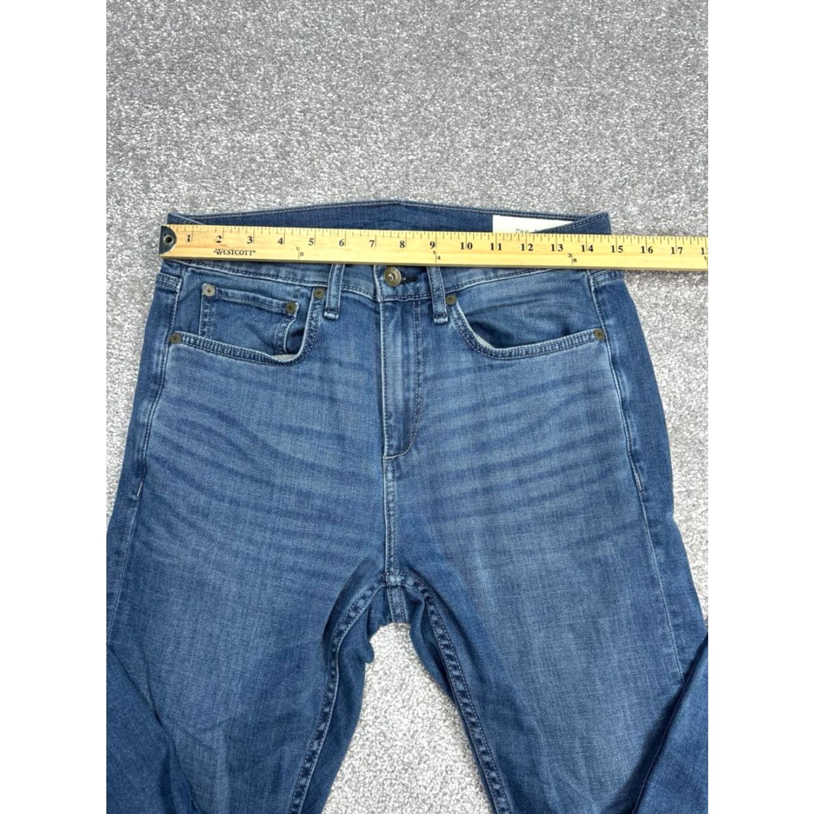 Rag & Bone rag & bone Standard Fit 1 Skinny Jeans Men 30 Blue Cotton Mid Rise Tapered 30x31 Denim Jeans Skinny Mens Blue 90s City Preppy Size US 30 / EU 46 - 4 Thumbnail