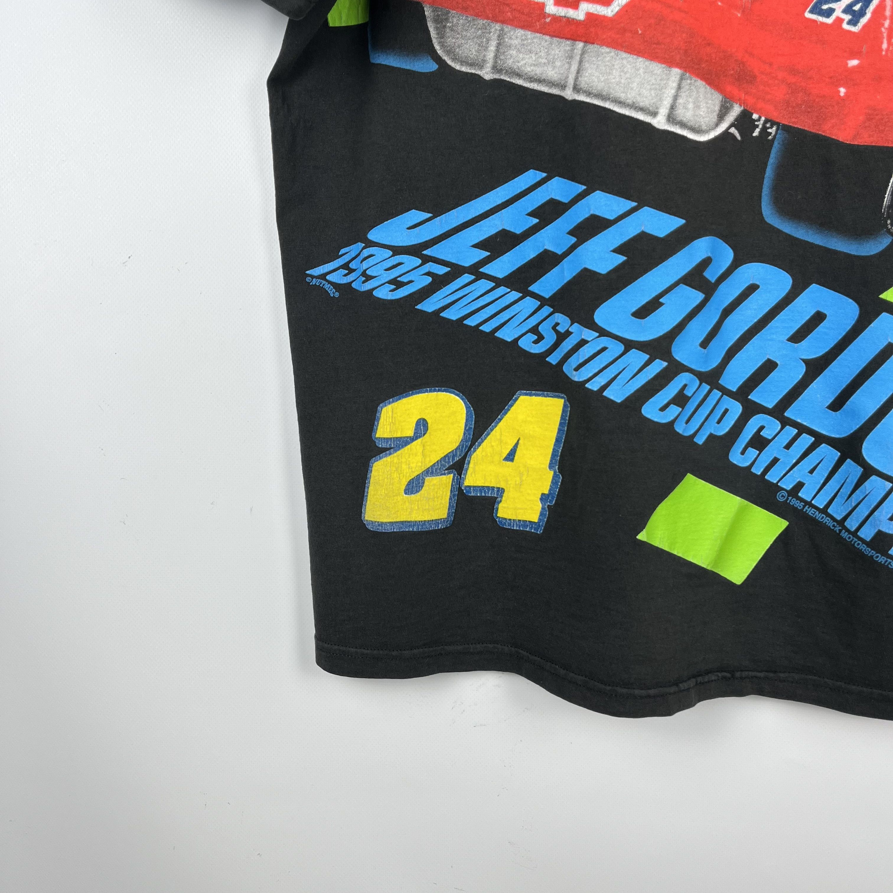 NASCAR Vintage NASCAR Jeff Gordon DuPont Racing T Shirt 1995 Size US L / EU 52-54 / 3 - 15 Thumbnail