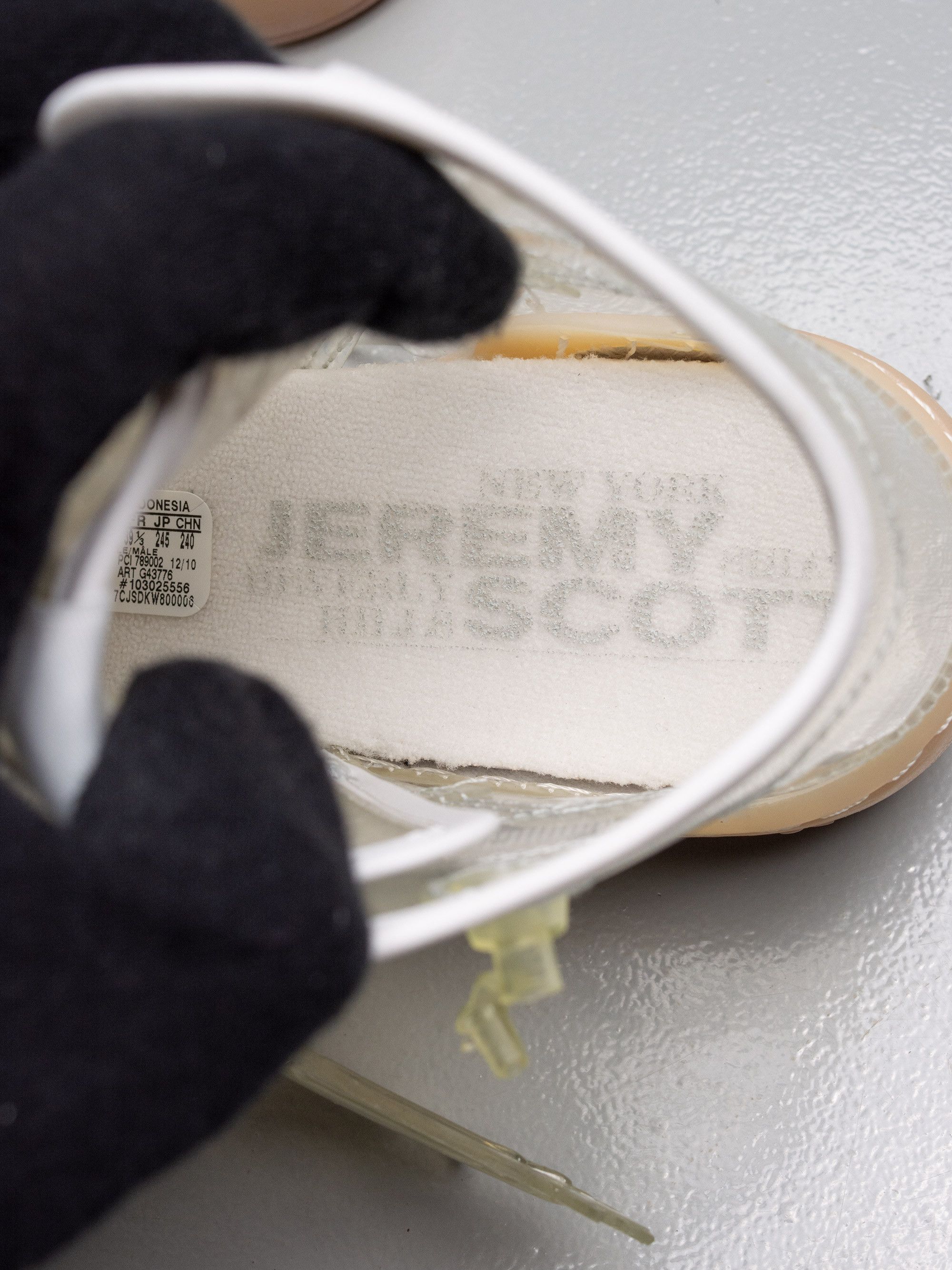 Adidas × Jeremy Scott adidas Originals by Jeremy Scott S/S 2011 JS Wings "Clear" Size US 6.5 / EU 39-40 - 19 Thumbnail