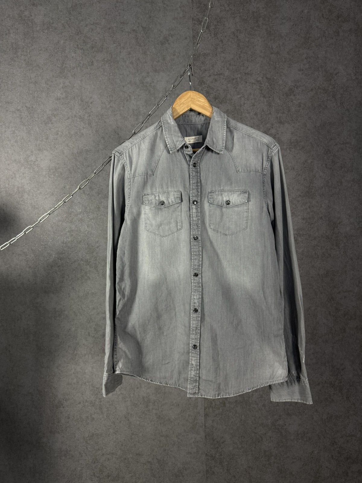 Allsaints Allsaints designer double pocket distressed shirt Size US S / EU 44-46 / 1 - 1 Thumbnail
