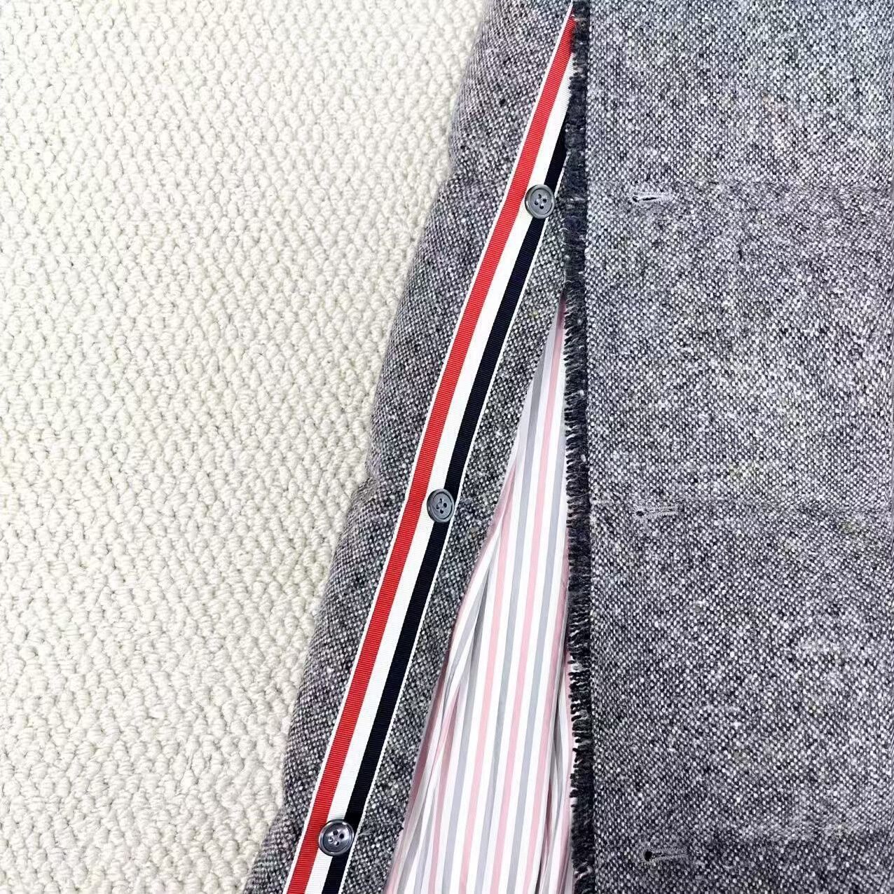 Thom Browne Thom Browne Gray Striped Long Down Coat Size US XS / EU 42 / 0 - 5 Thumbnail