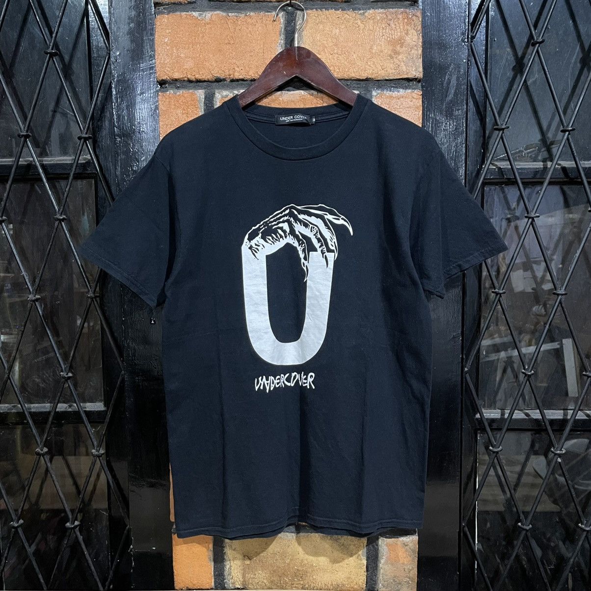 Undercover Undercover claw horor logo U tee Size US M / EU 48-50 / 2 - 1 Thumbnail