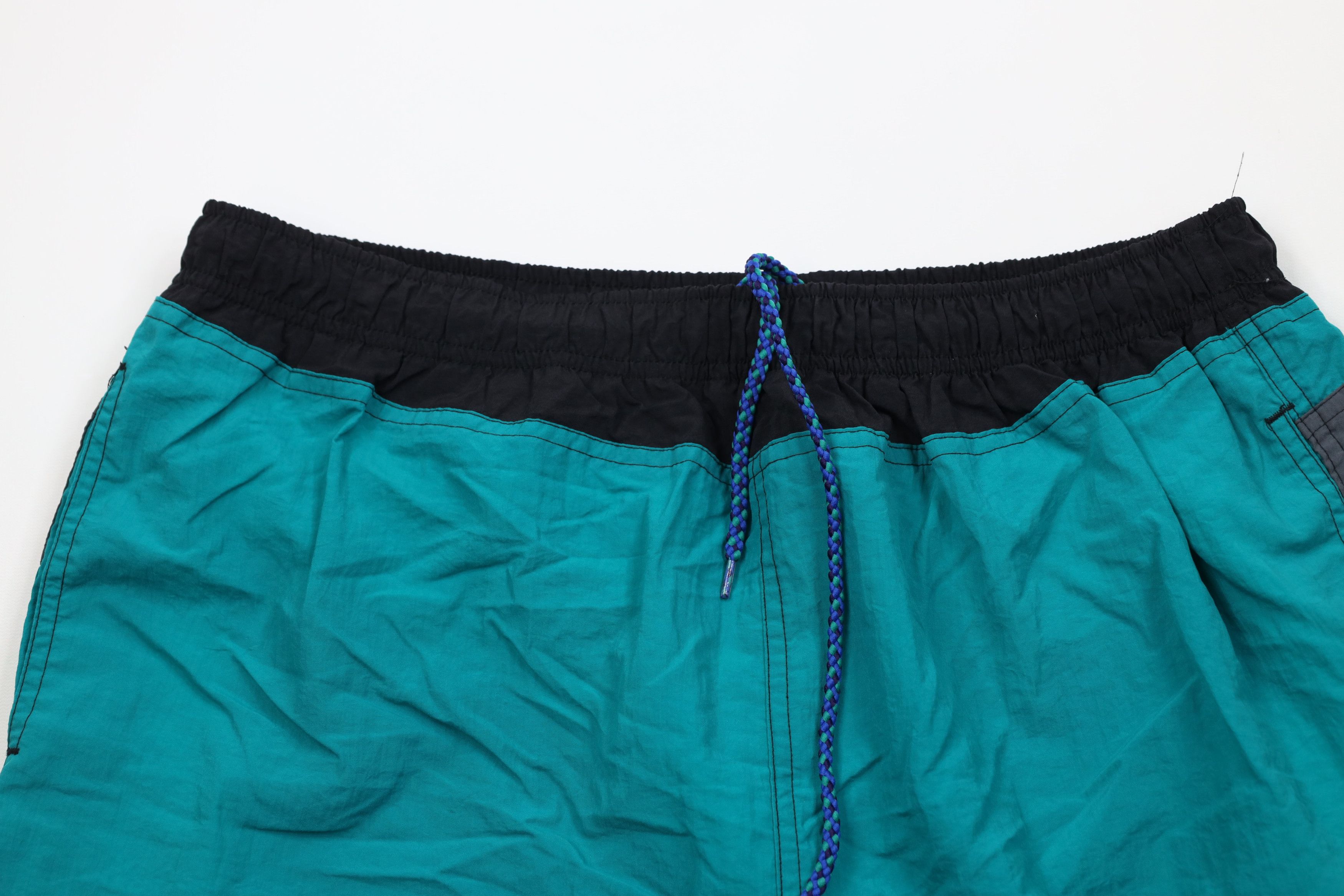 Vintage Vintage 90s Streetwear Lined Above Knee Shorts Swim Trunks Size US 34 / EU 50 - 2 Thumbnail