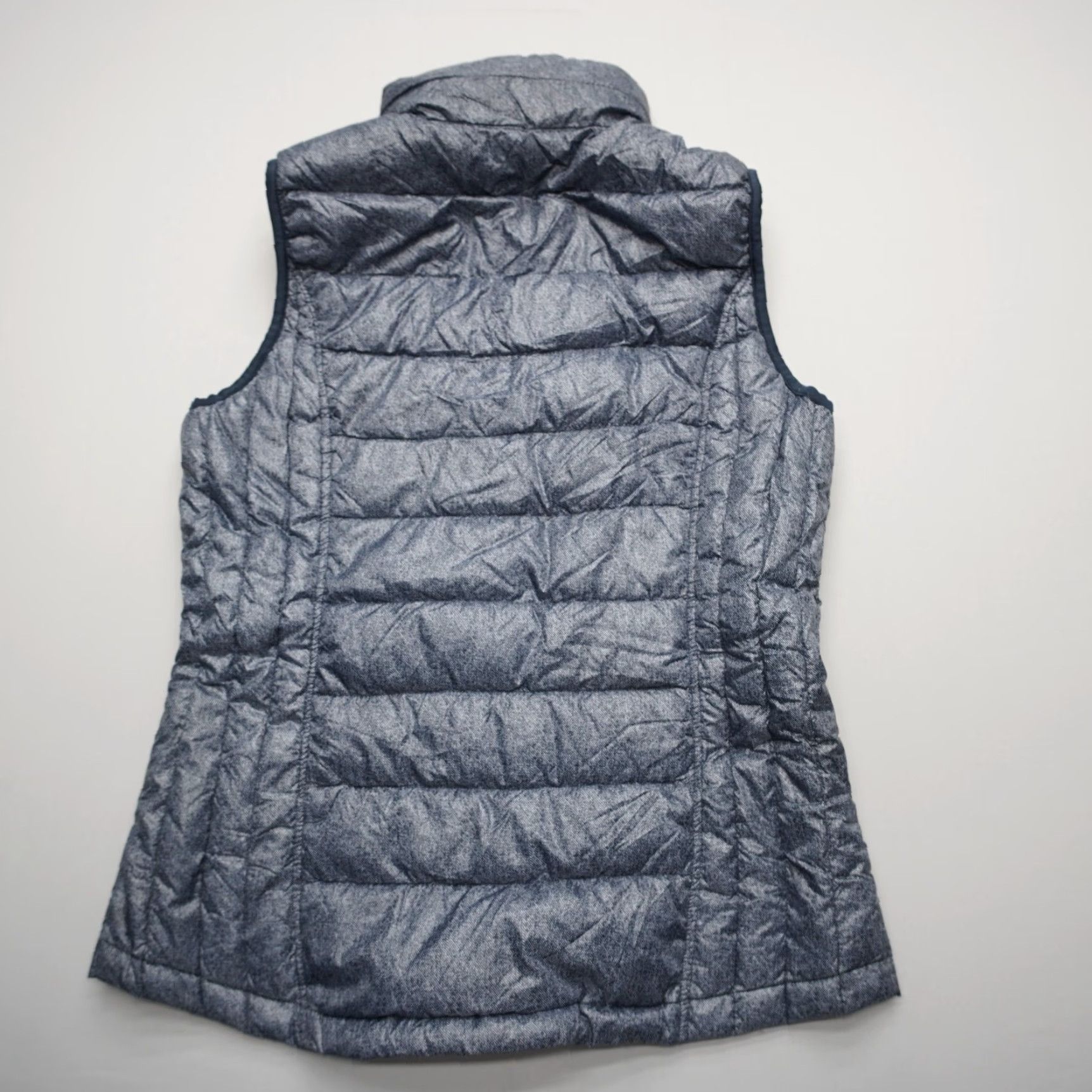 Vintage 32 Degrees Down Puffer Vest Womens Small Gray Zip Insulated Lightweight Outdoor Vest - No Sleeves Mid-Length #Hiking #Travel Mens Womens Girls Boys Size S / US 4 / IT 40 - 3 Thumbnail