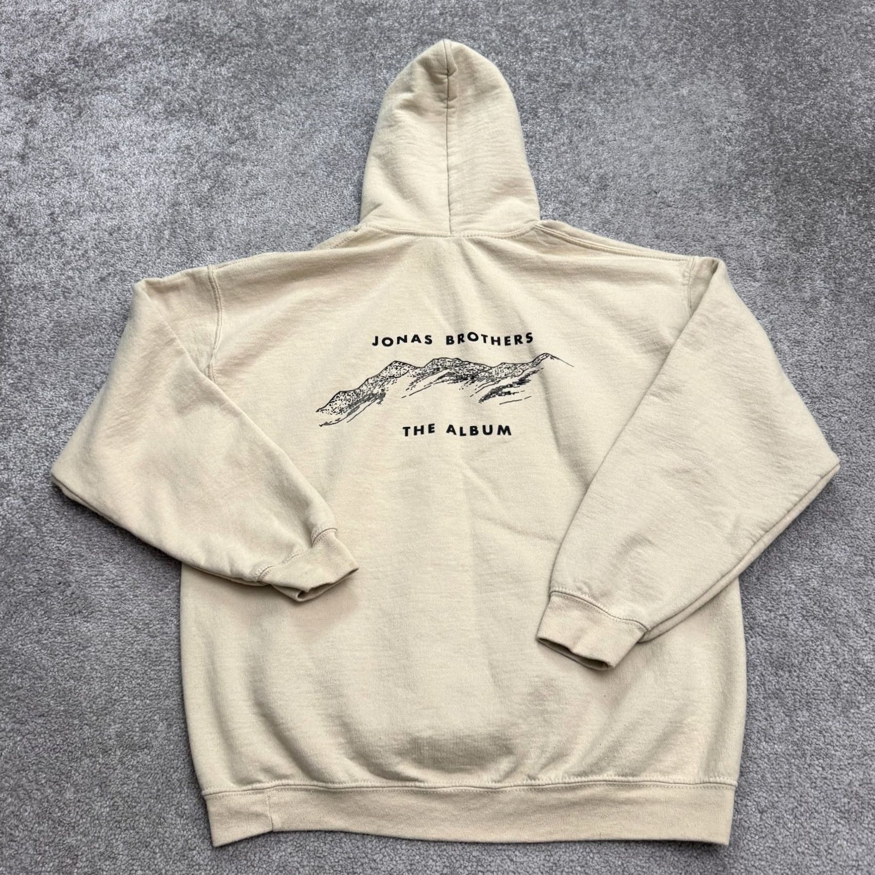 Vintage Joans Brothers The Album Mountain Graphic Hoodie Pullover Sweatshirt Mens Large Beige Polyester Cotton Hooded Regular Fit Men's Sweatshirt Hoodie Size US L / EU 52-54 / 3 - 2 Thumbnail