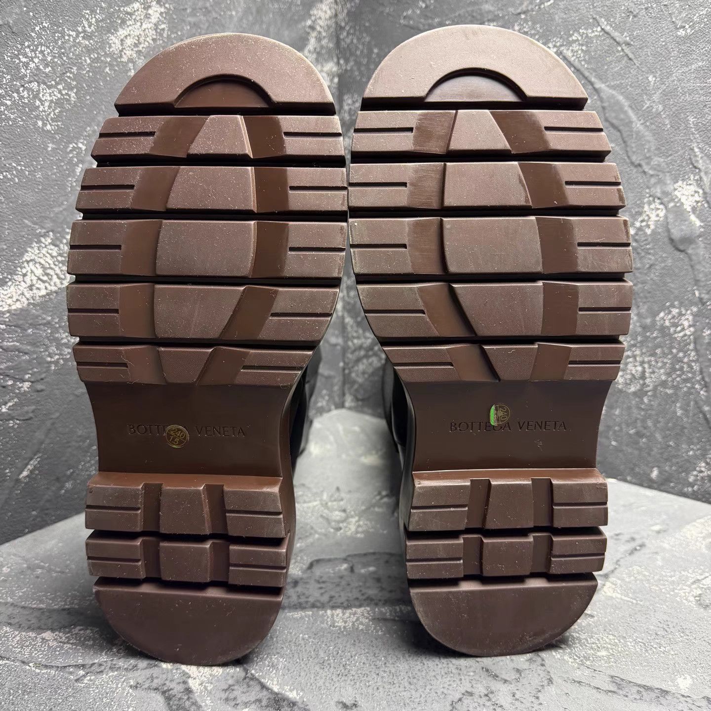 Bottega Veneta Bottega Veneta Black & Brown Thick-Sole Cigarette Boots Q10 Size US 8 / IT 38 - 3 Thumbnail