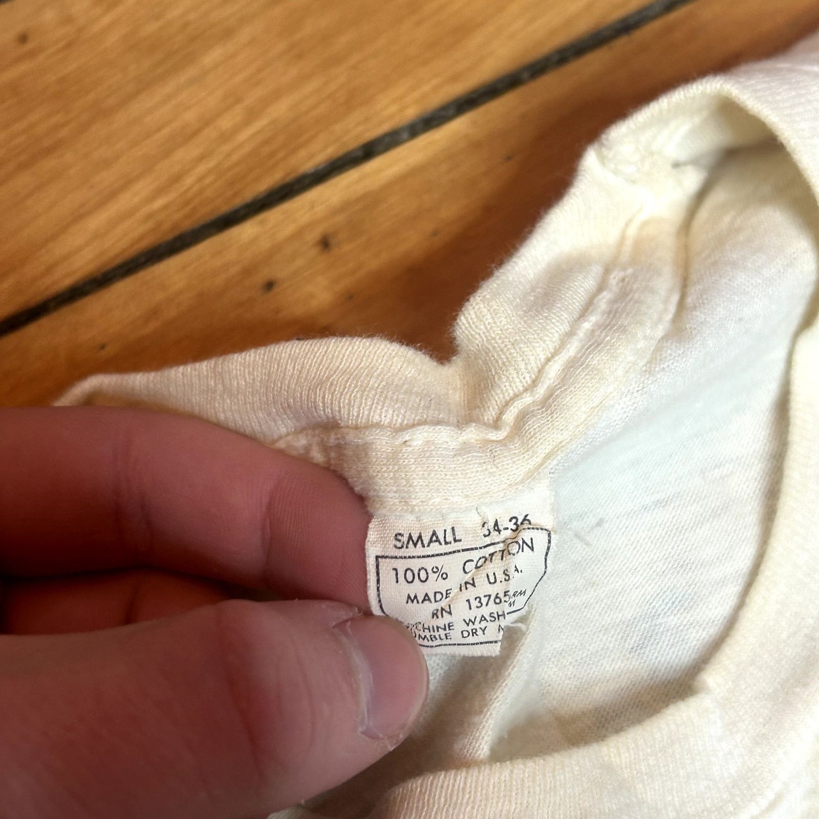 Vintage Vintage Graphic T-Shirt Small Size US S / EU 44-46 / 1 - 3 Thumbnail