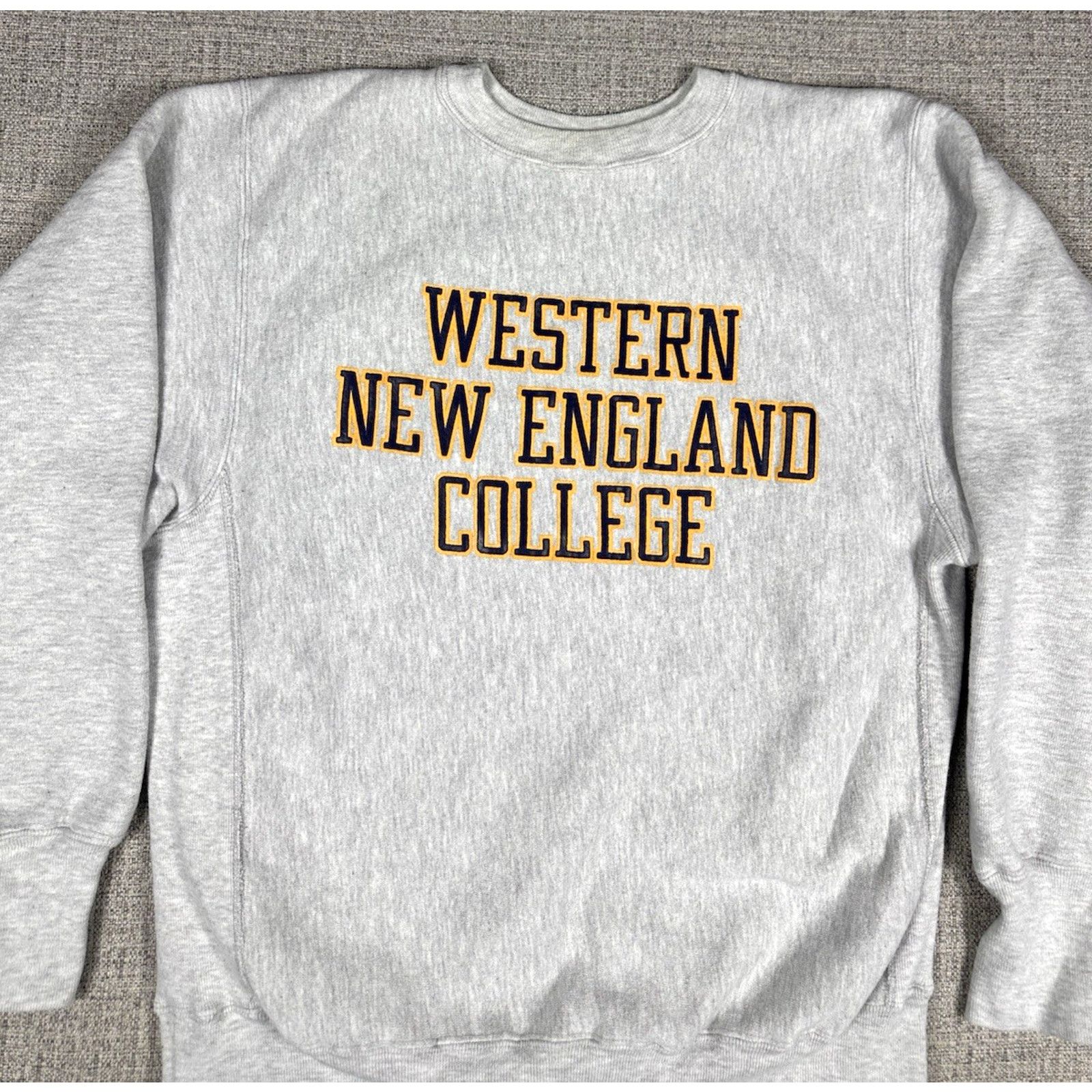 Champion Western New England Champion Reverse Weave Sweatshirt Sz L Size US L / EU 52-54 / 3 - 2 Thumbnail