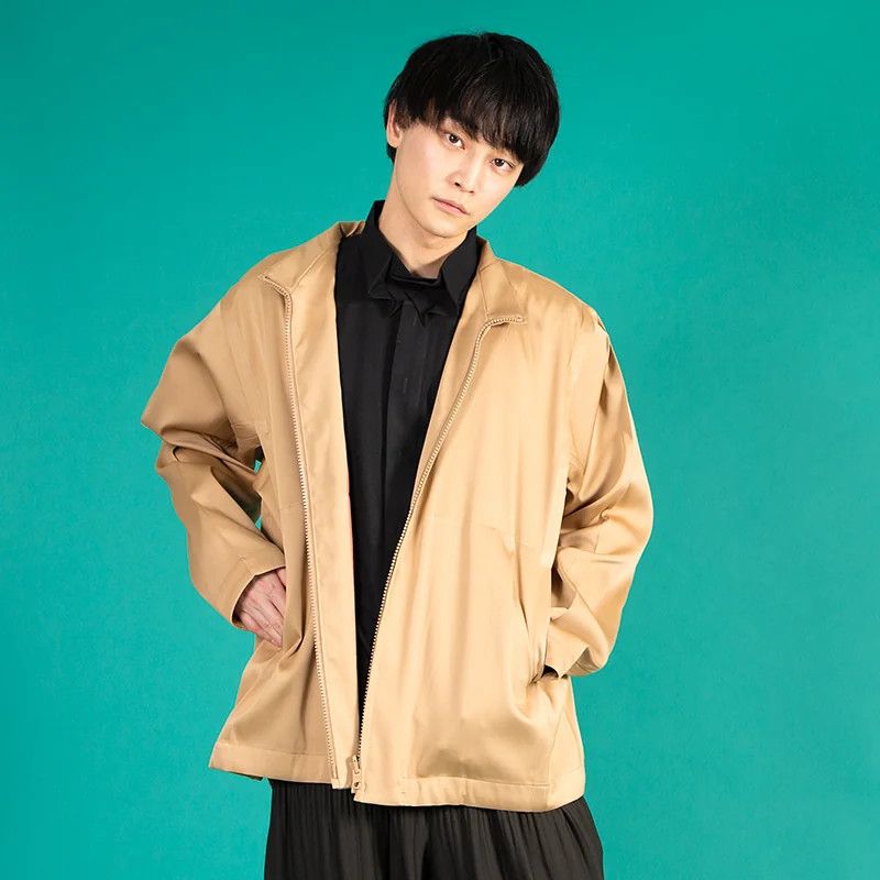 Issey Miyake Satin Zip-Up Packable Jacket in Beige Size US L / EU 52-54 / 3 - 18 Thumbnail