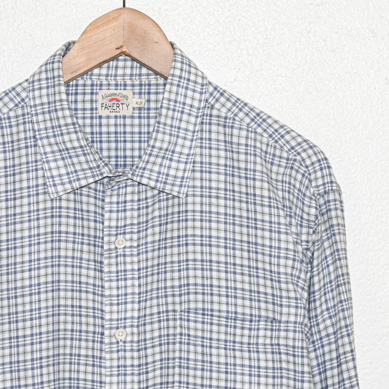 Faherty Faherty Men's XL Blue Gray Button up Flannel Shirt Plaid Size US XL / EU 56 / 4 - 3 Thumbnail