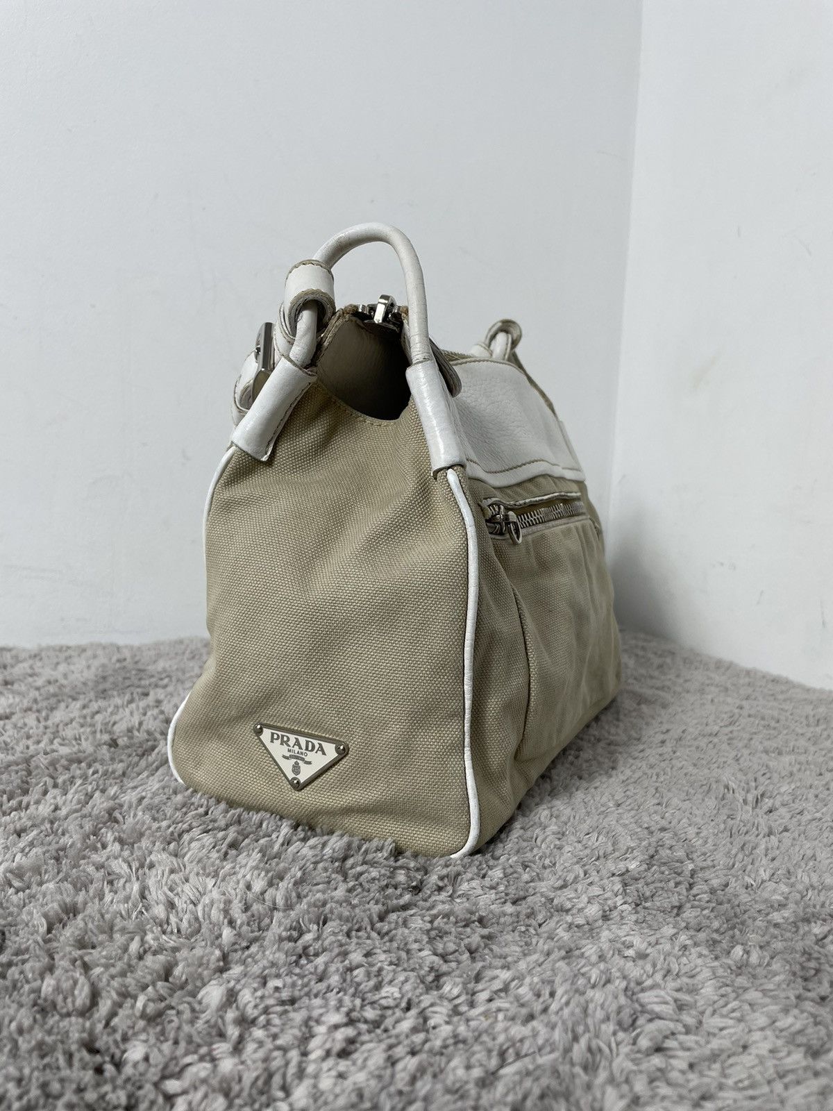 Prada Very Rare Prada Leather CANVAS SHOULDER BAG BEIGE Size ONE SIZE - 4 Thumbnail