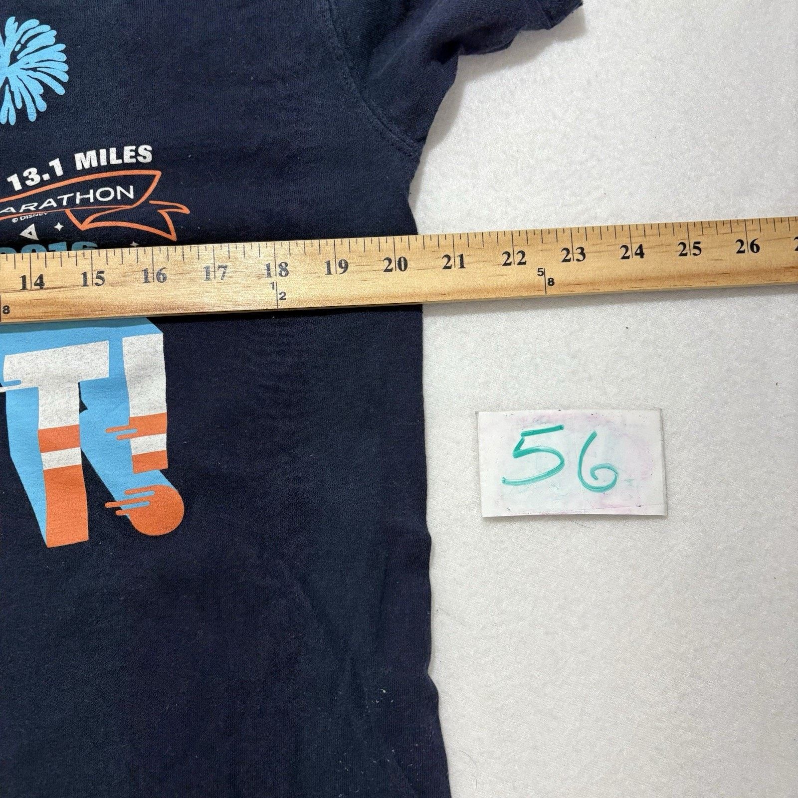 Champion RunDisney Champion Large 2016 Half Marathon T Shirt Size US L / EU 52-54 / 3 - 8 Thumbnail