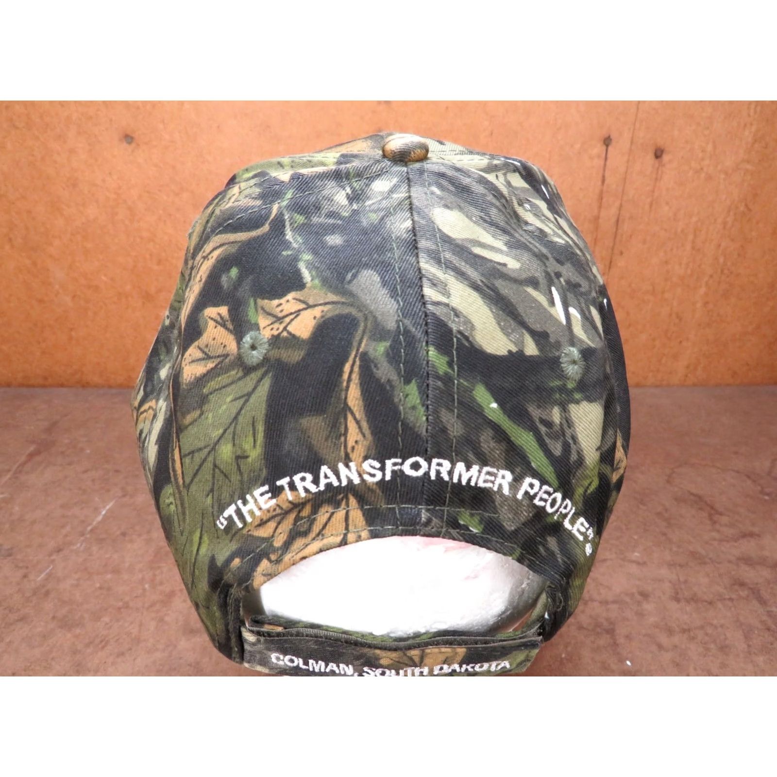 Vintage VINTAGE T&R Electric Supply Company The Transformer People Adjustable Trucker Hat Red Size ONE SIZE - 3 Thumbnail