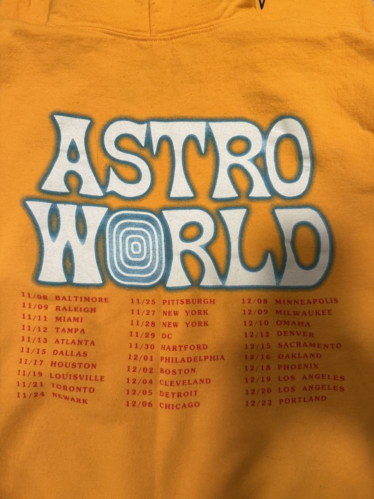 Travis Scott Astroworld tour hoodie Size US M / EU 48-50 / 2 - 6 Thumbnail