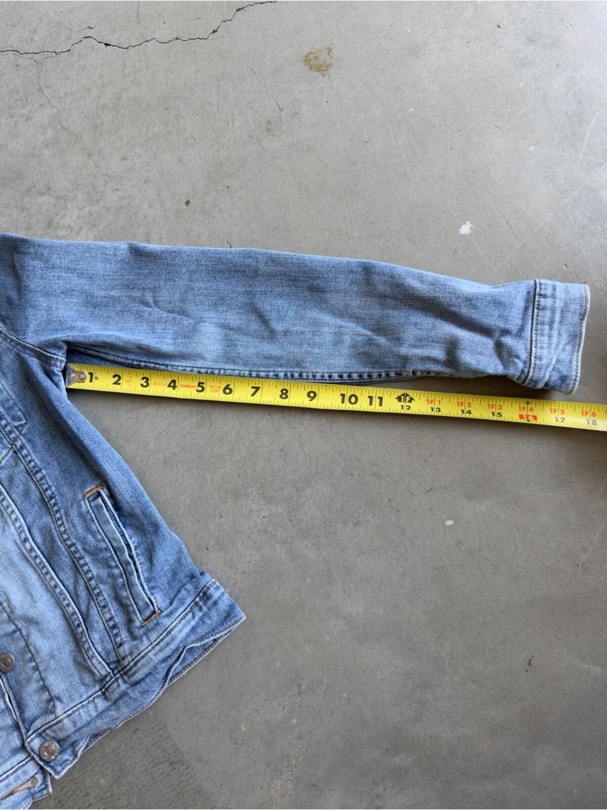 Levi's Levi’s / Original Trucker Denim Jacket / XS Light Wash Size XS / US 0-2 / IT 36-38 - 7 Thumbnail