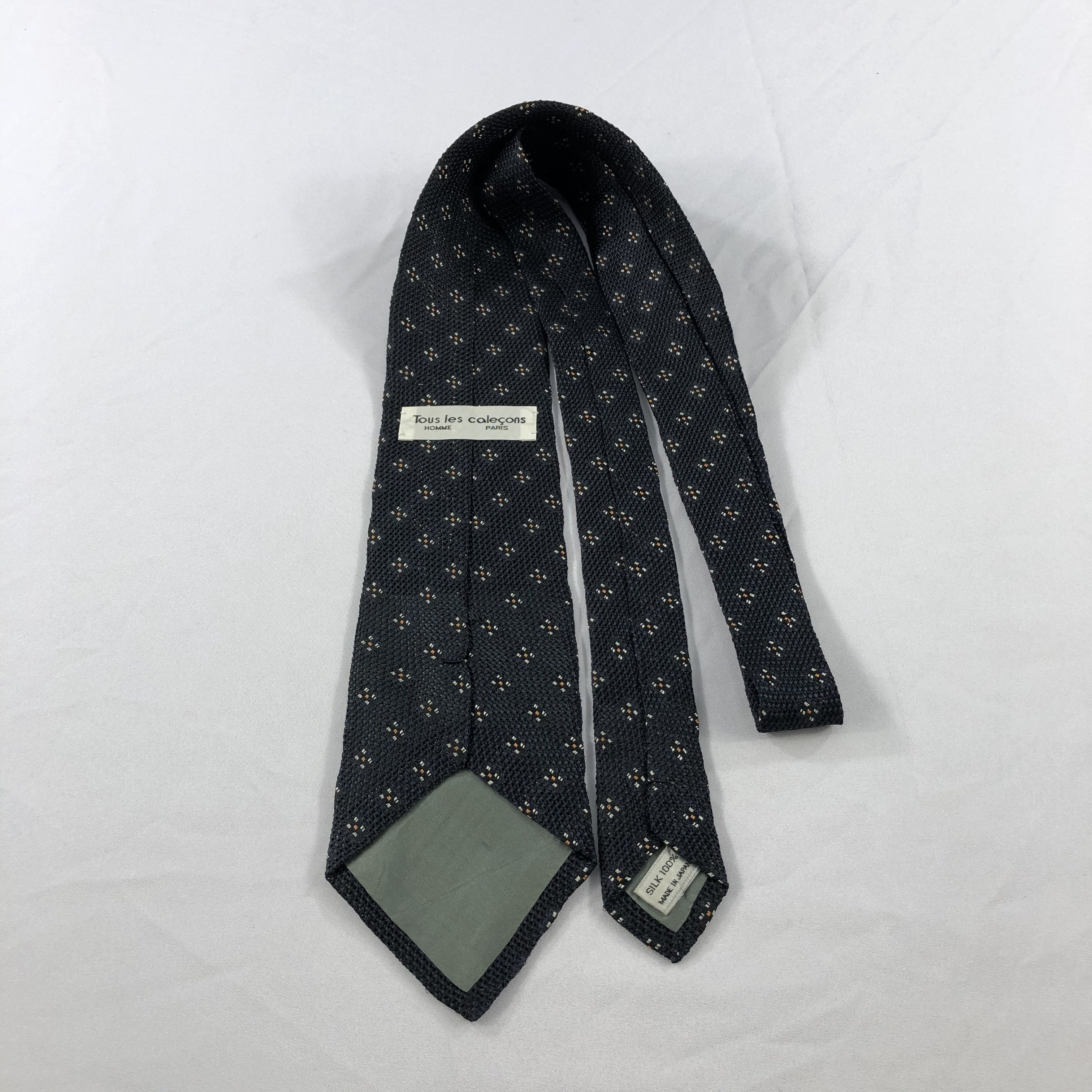 Vintage Tous Les Calecons Homme Silk Neck Tie T81 Size ONE SIZE - 2 Thumbnail