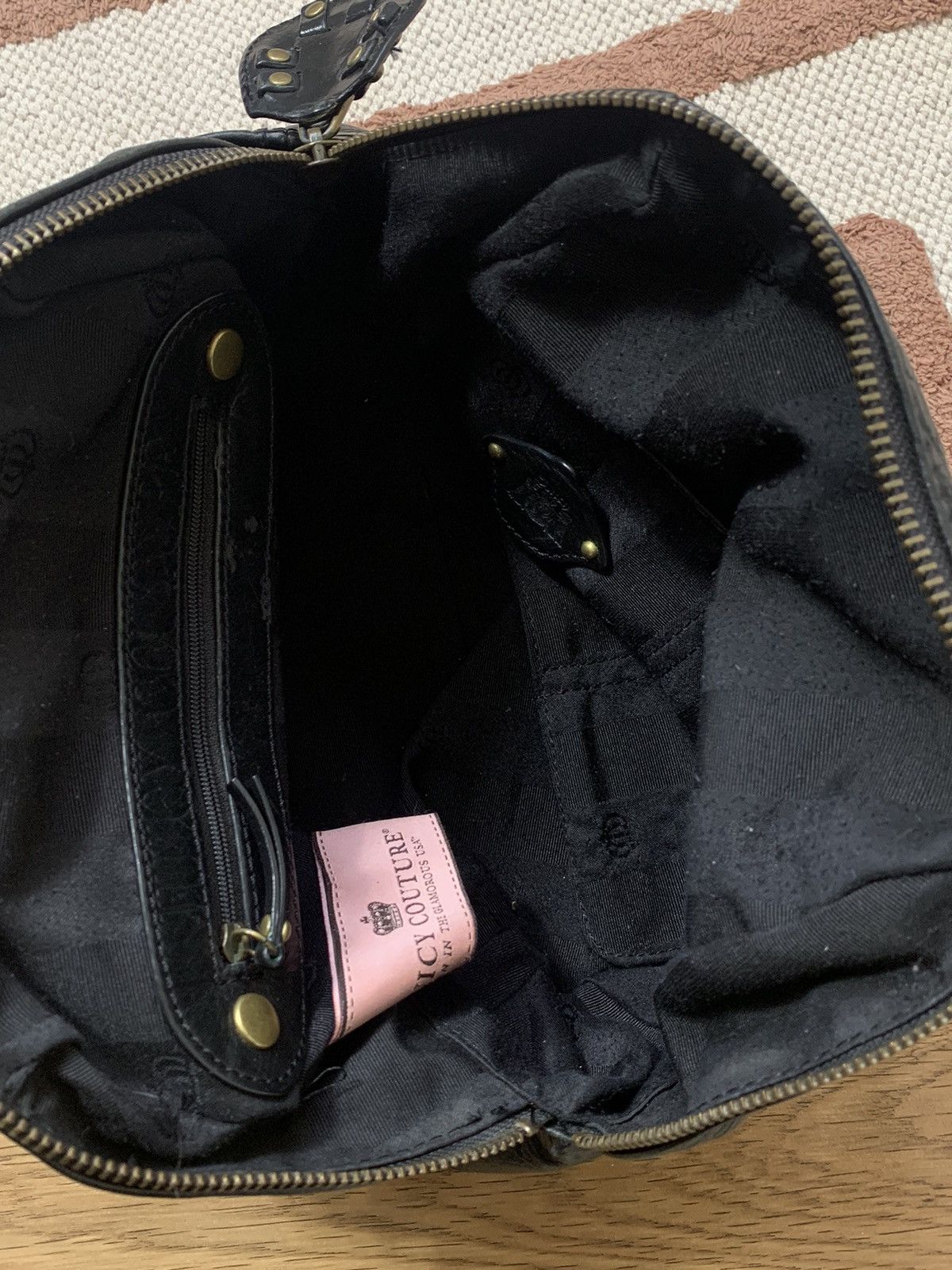 Juicy Couture VINTAGE JUICY COUTURE LEATHER 2000s BAG Size ONE SIZE - 9 Thumbnail