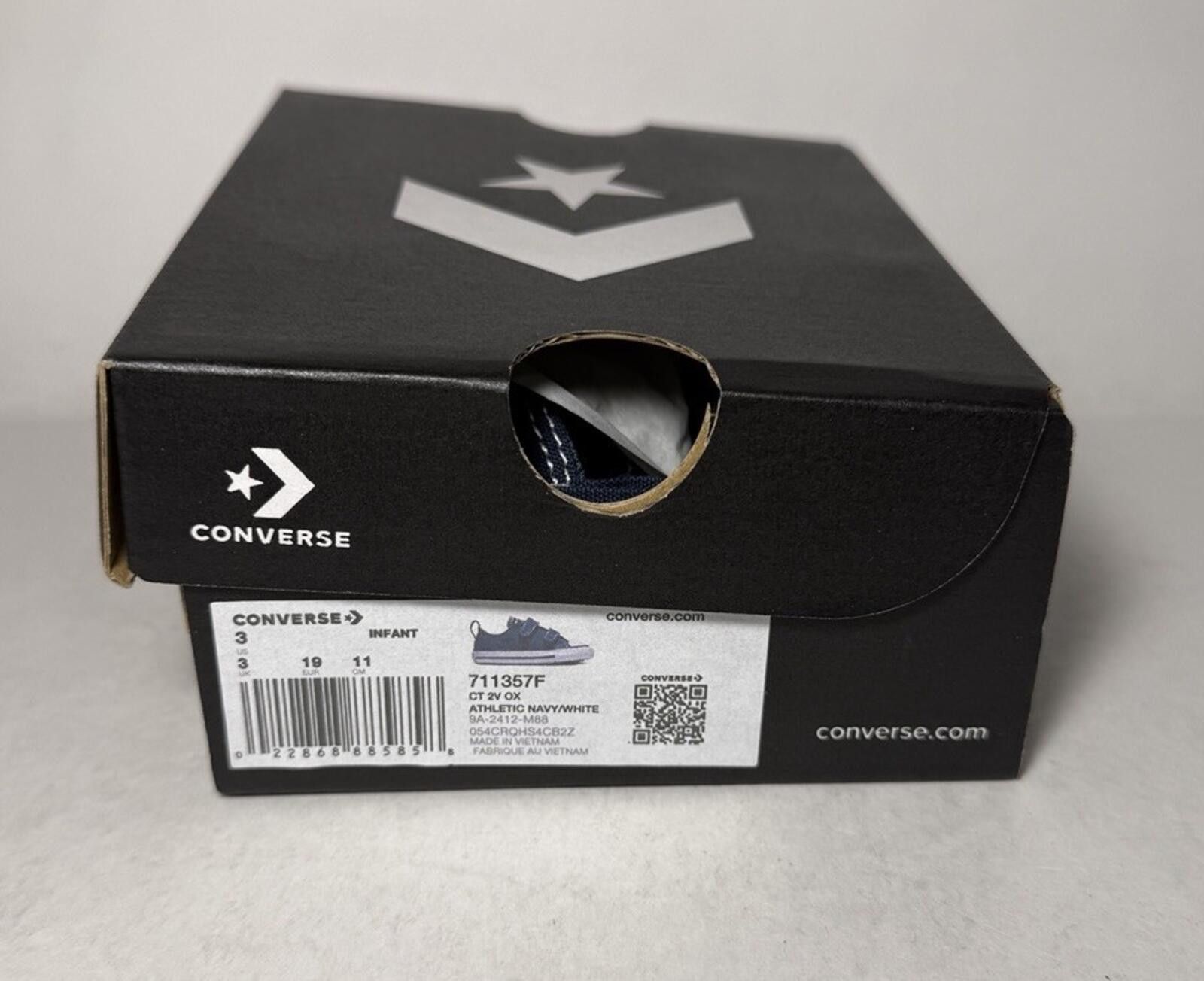 Converse Converse Chuck Taylor All Star CT 2V OX Shoes Navy/White Size US 5 / EU 37 - 6 Thumbnail