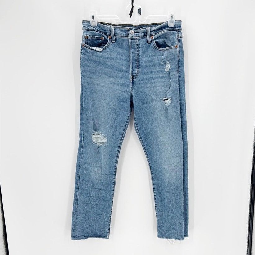 Levi's Levi’s wedgie straight raw hem distressed jeans size 32 Size 32" / US 10 / IT 46 - 1 Thumbnail