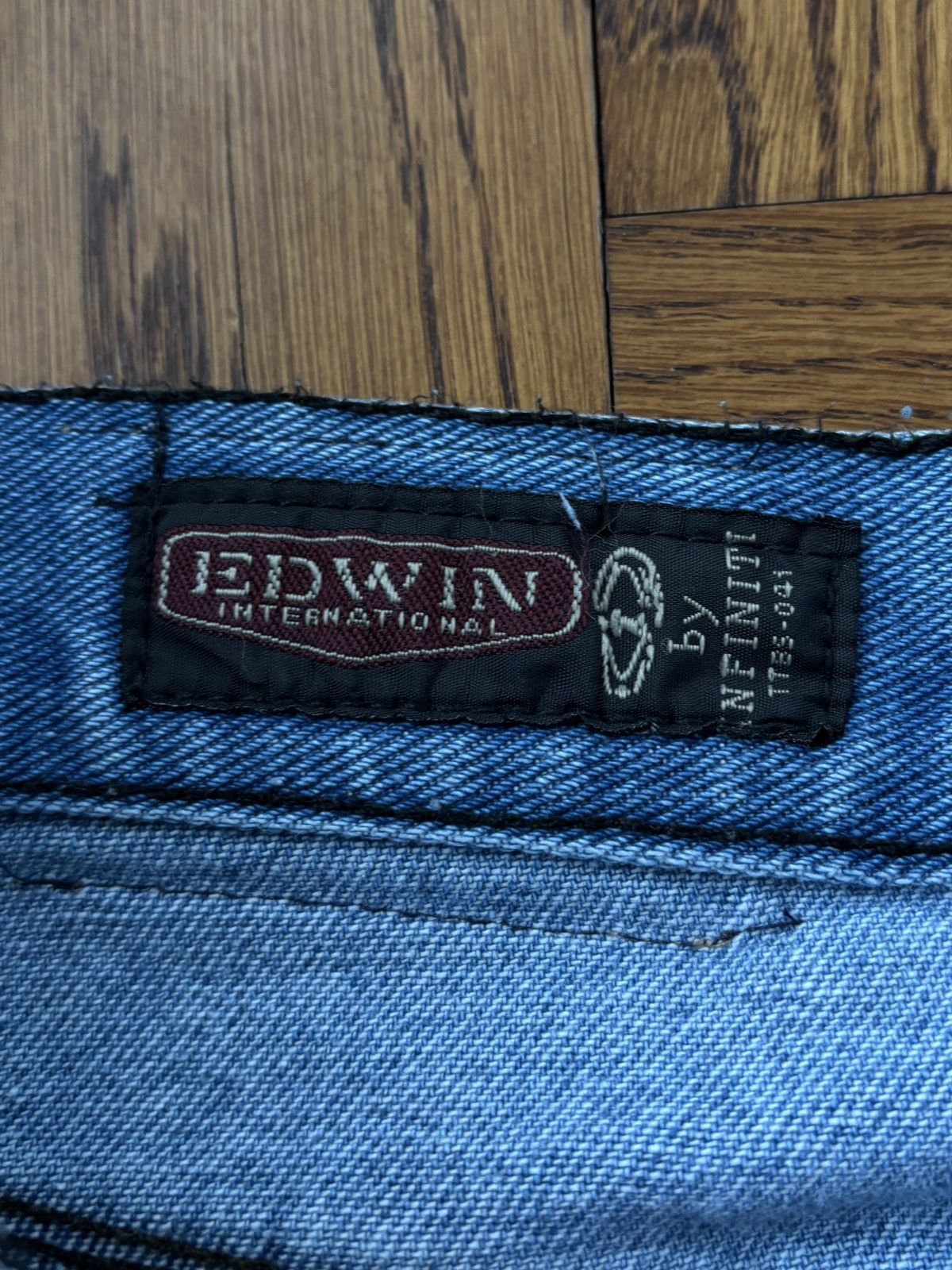 Edwin Vintage Edwin Jeans by Infiniti 1990s 3D Embroidered Size US 33 - 12 Thumbnail