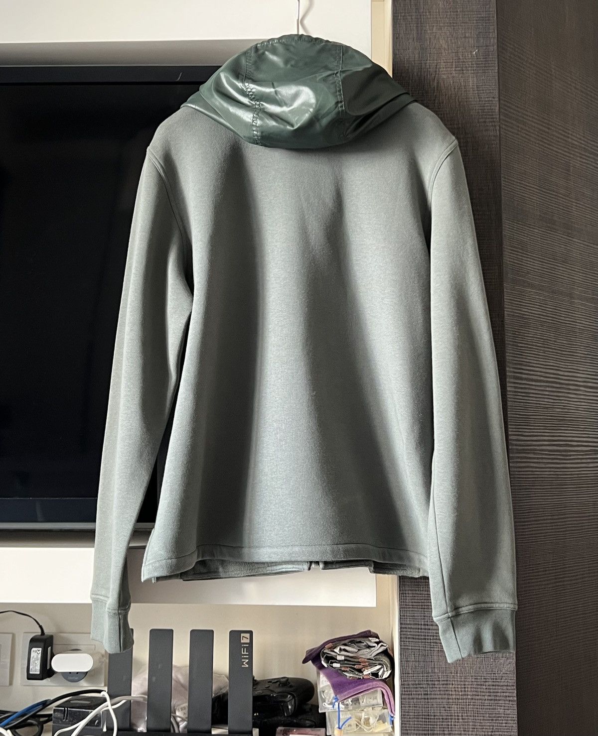 Hermes Hermes Men Zipper Bi Material Sweat Size US M / EU 48-50 / 2 - 2 Thumbnail